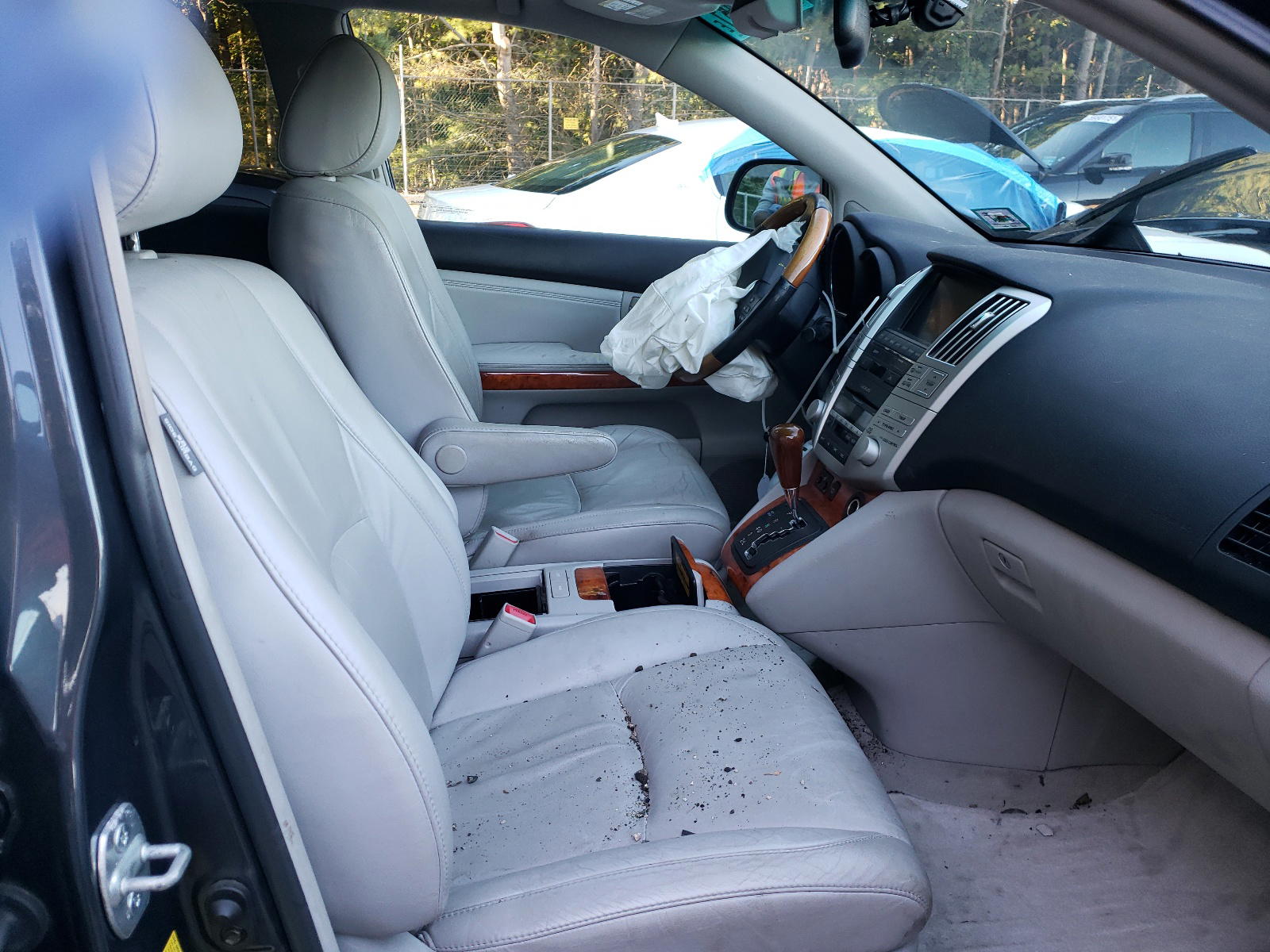 Photo 5 from auction – 2007 LEXUS RX 350 with VIN 2T2HK31U67C006624