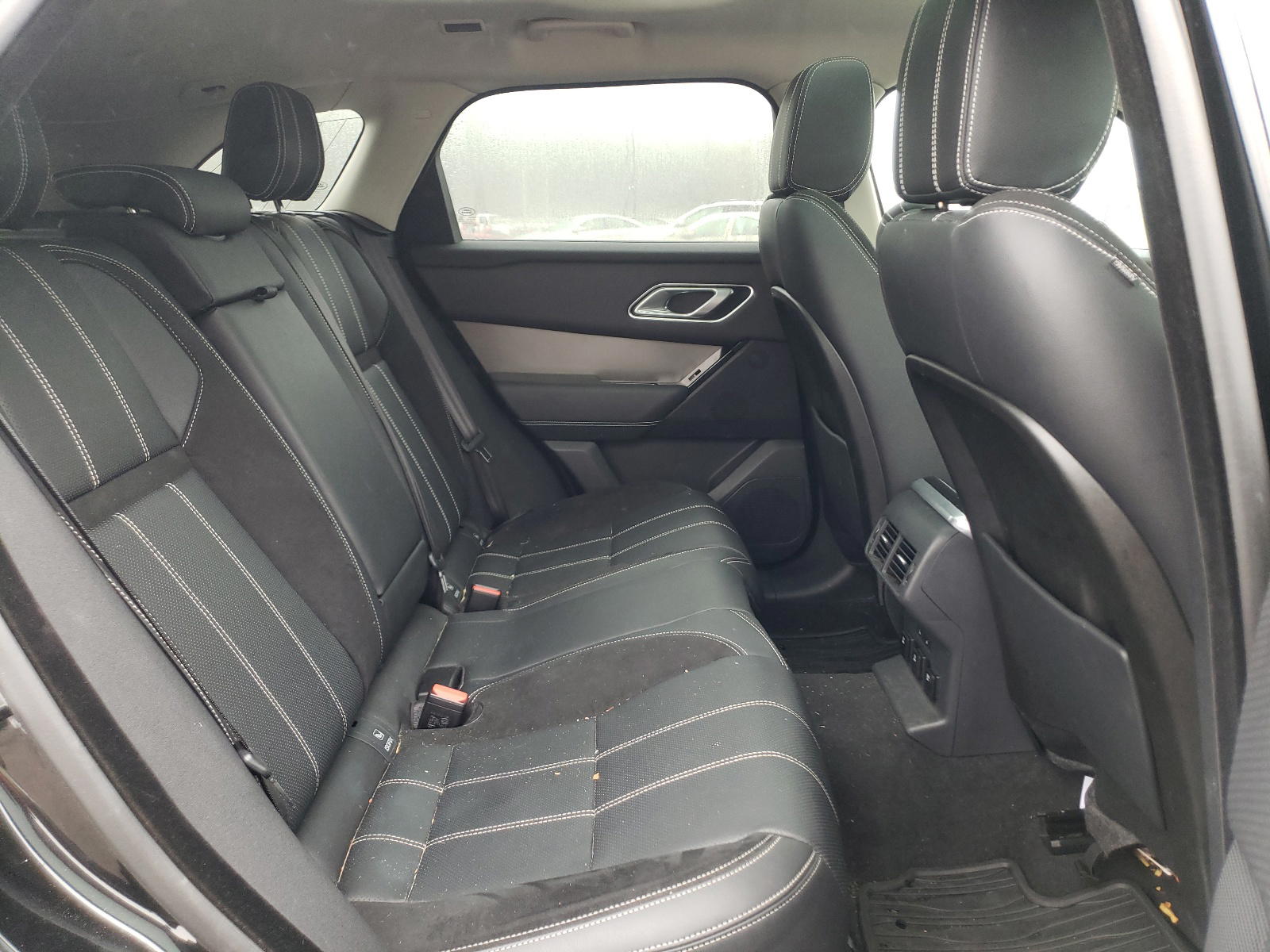 Photo 6 from auction – 2018 LAND ROVER RANGE ROVE with VIN SALYB2RV6JA719622