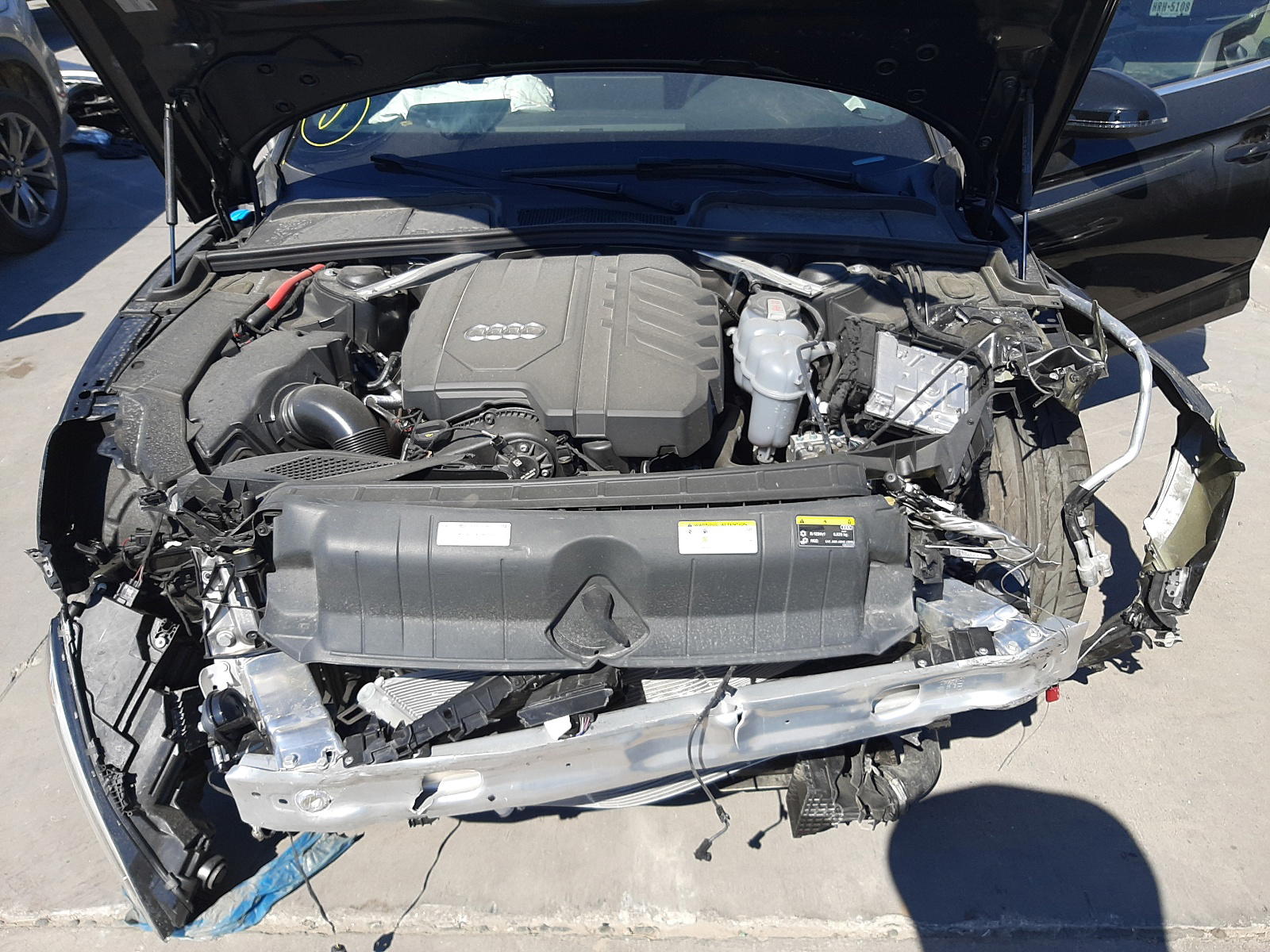Photo 7 from auction – 2021 AUDI A5 PREMIUM with VIN WAUFACF58MA050332