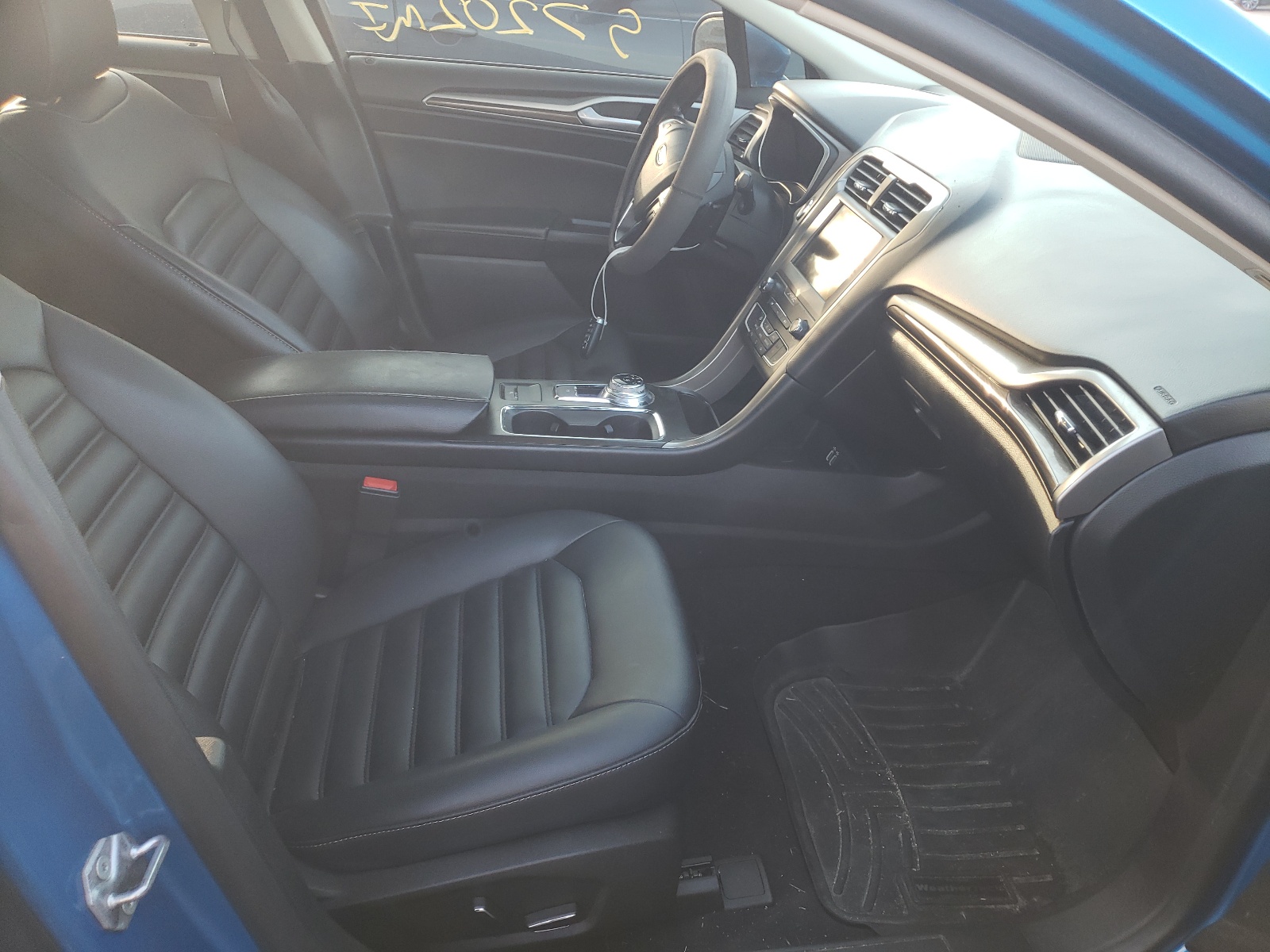 Photo 5 from auction – 2019 FORD FUSION SEL with VIN 3FA6P0CD3KR141965