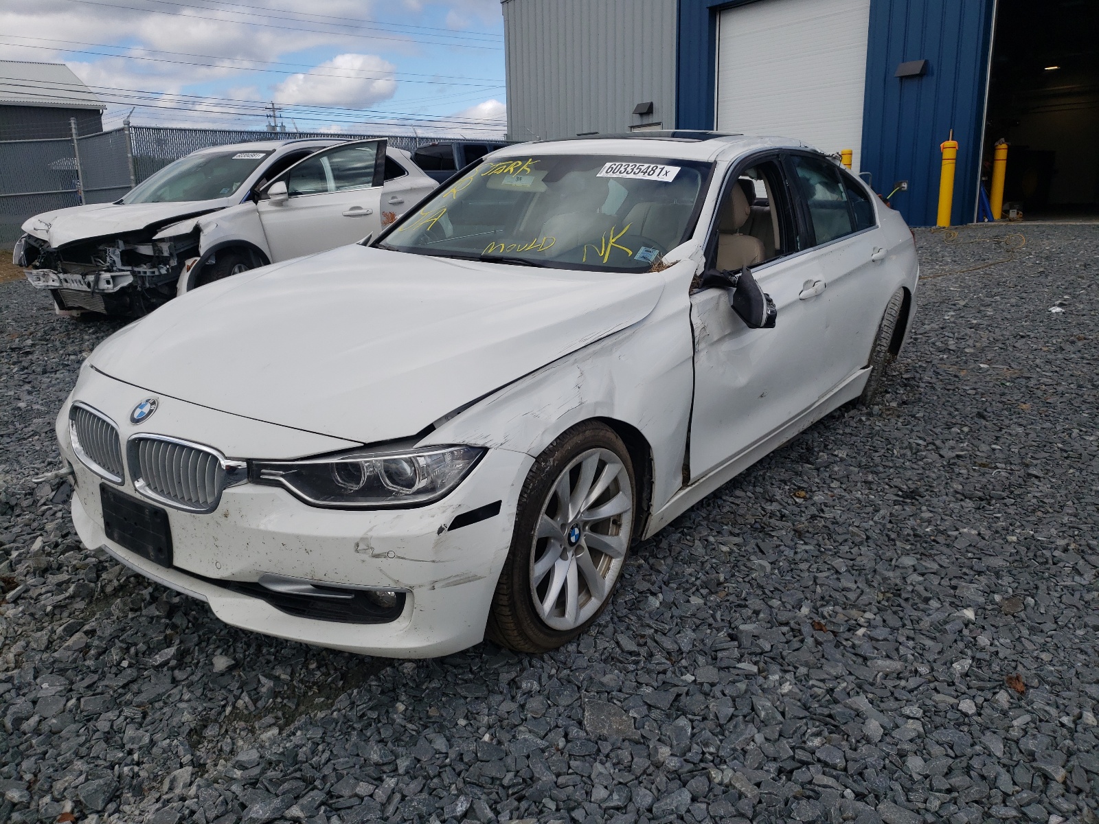 Photo 9 from auction – 2014 BMW 328 XI with VIN WBA3B3G5XENR83383