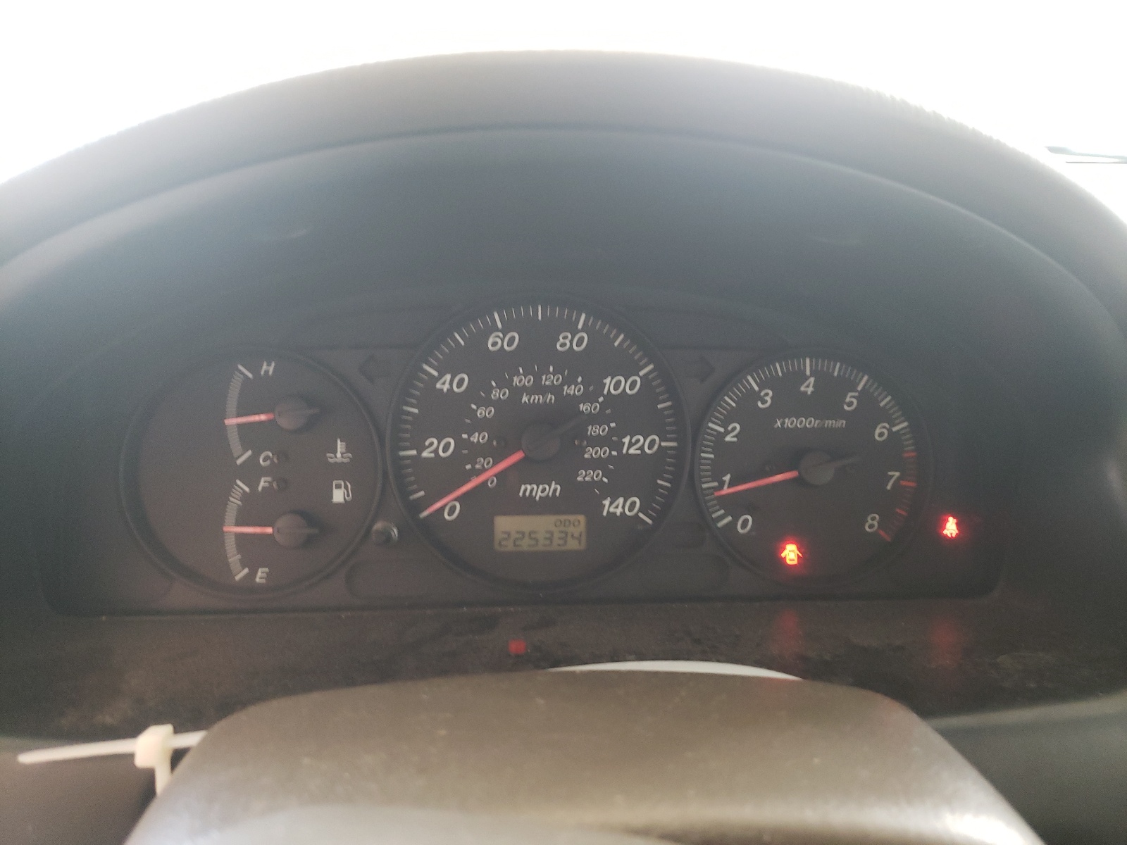 Photo 8 from auction – 2003 MAZDA PROTEGE DX with VIN JM1BJ225X30142127