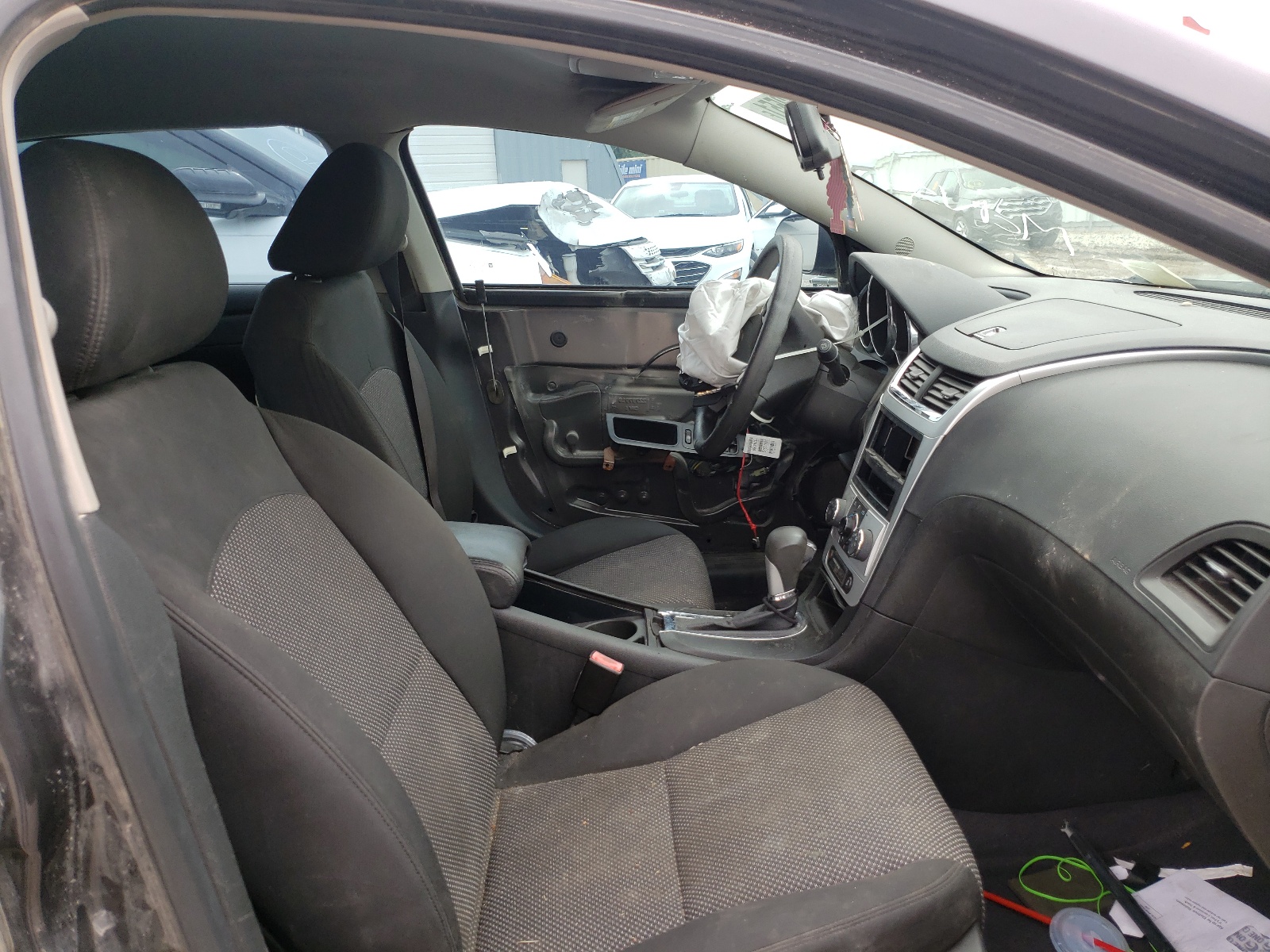 Photo 5 from auction – 2012 CHEVROLET MALIBU 1LT with VIN 1G1ZC5E01CF254489