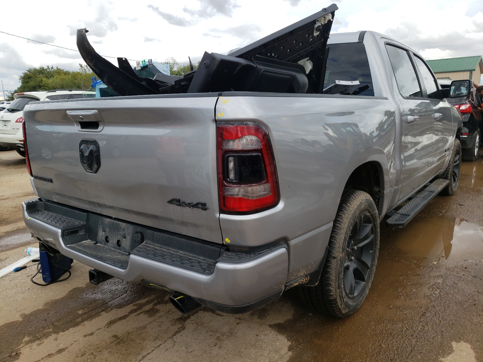 Photo 4 from auction – 2021 RAM 1500 BIG H with VIN 1C6SRFFT6MN681333