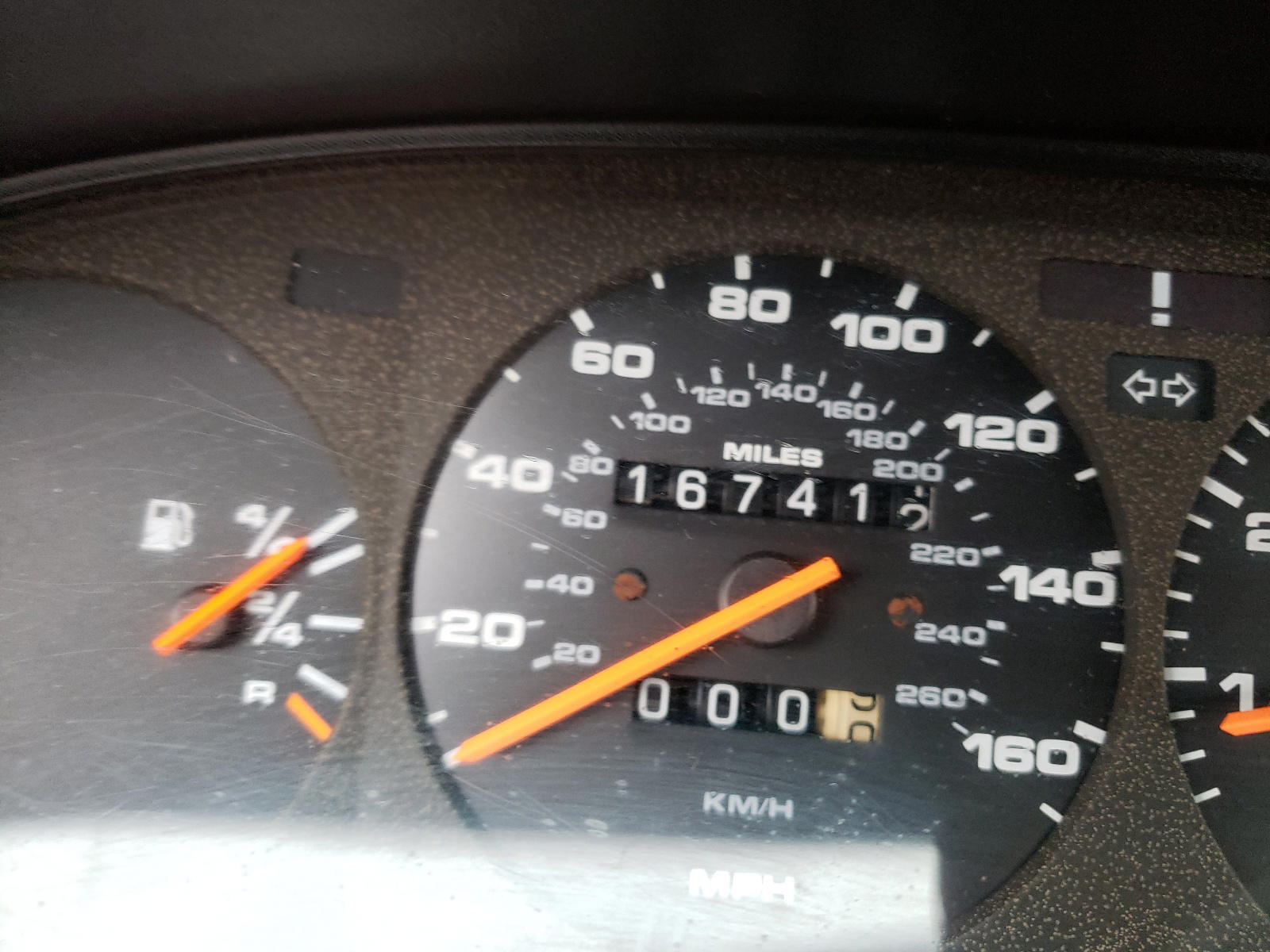 Photo 8 from auction – 1986 PORSCHE 944 with VIN WP0AA0944GN459830