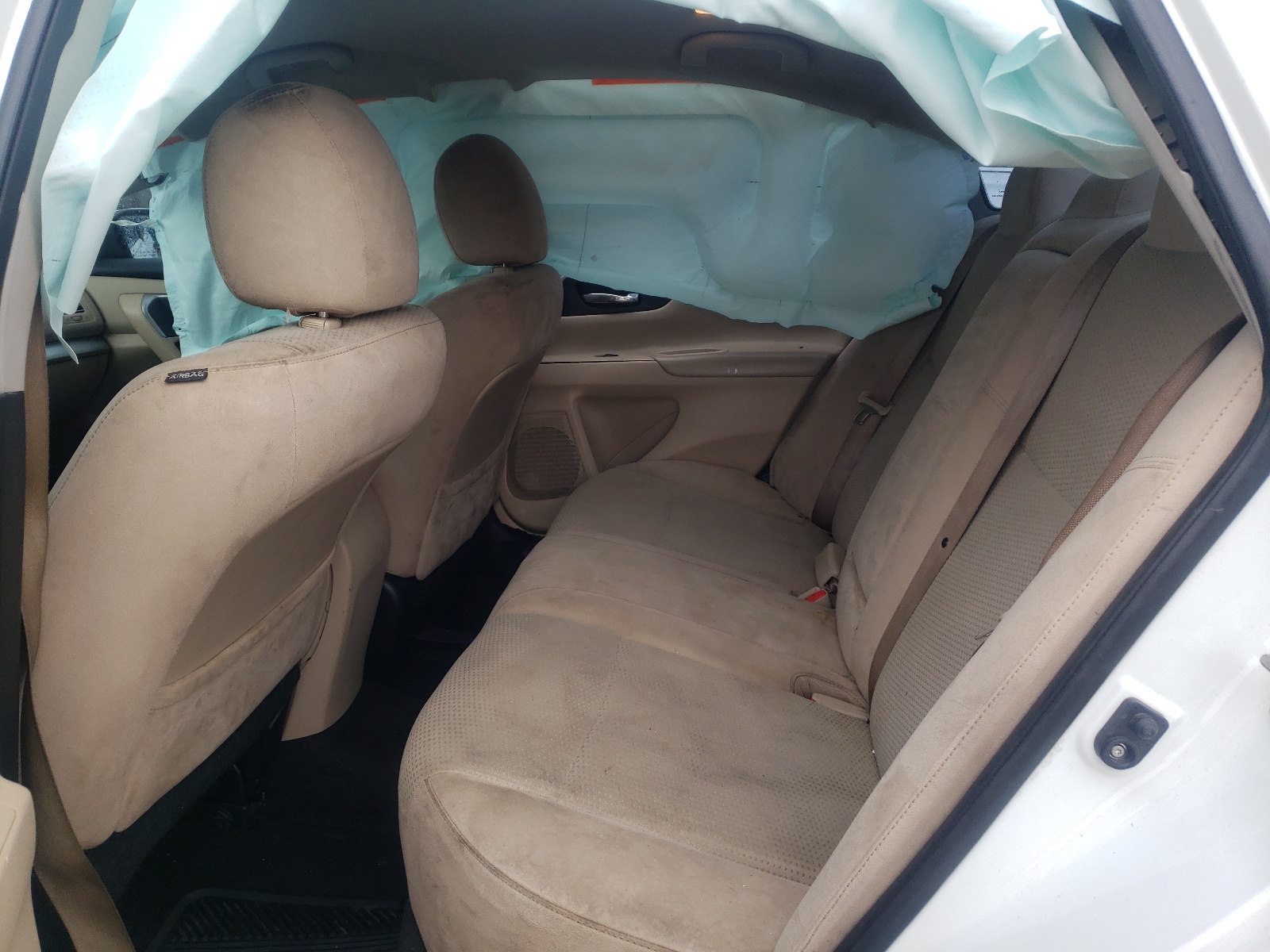 Photo 6 from auction – 2015 NISSAN ALTIMA 2.5 with VIN 1N4AL3AP6FC249604