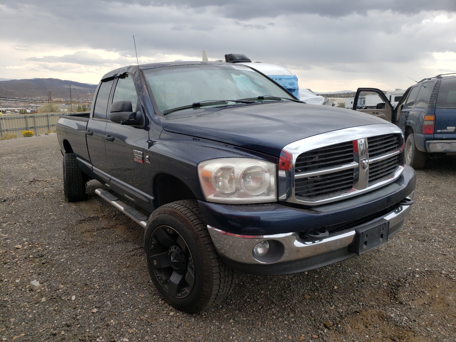 Zdjęcie 1 z aukcji – 2007 DODGE RAM 3500 S z VIN 3D7MX38C57G711038
