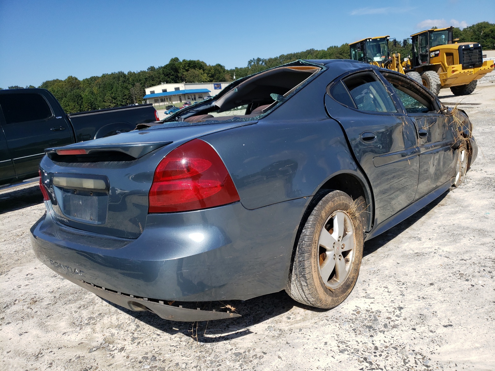 Photo 4 from auction – 2007 PONTIAC GRAND PRIX with VIN 2G2WP552271152927