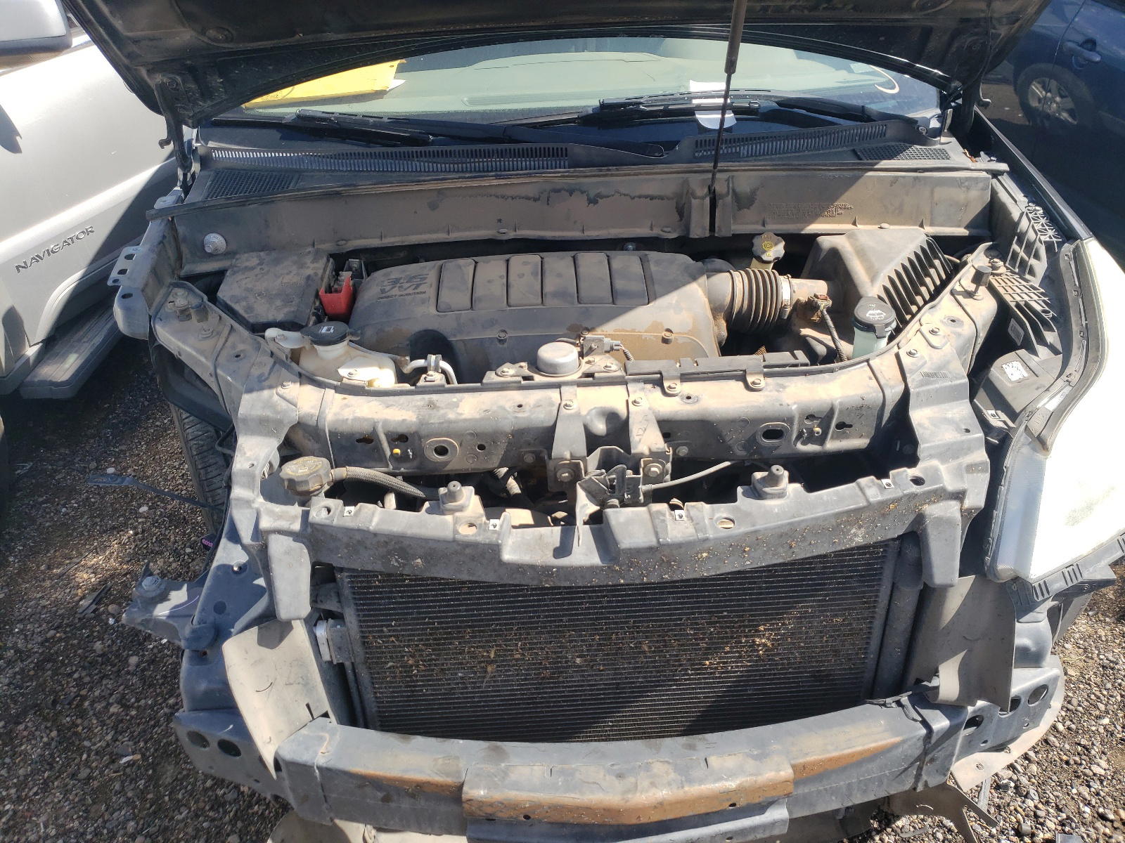 Photo 7 from auction – 2012 CHEVROLET TRAVERSE L with VIN 1GNKVGED2CJ107989