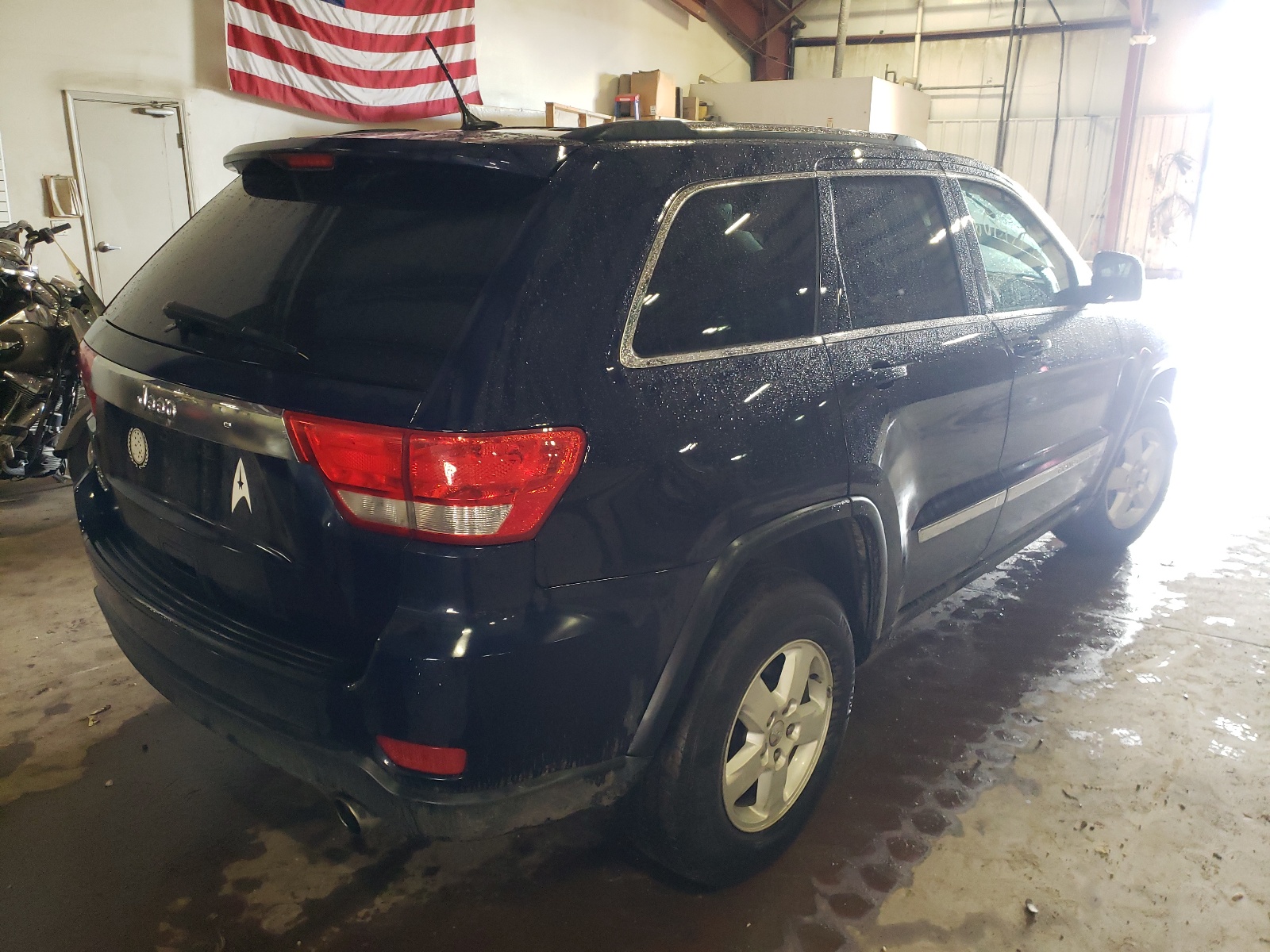 Photo 4 from auction – 2013 JEEP GRAND CHER with VIN 1C4RJFAG7DC625874