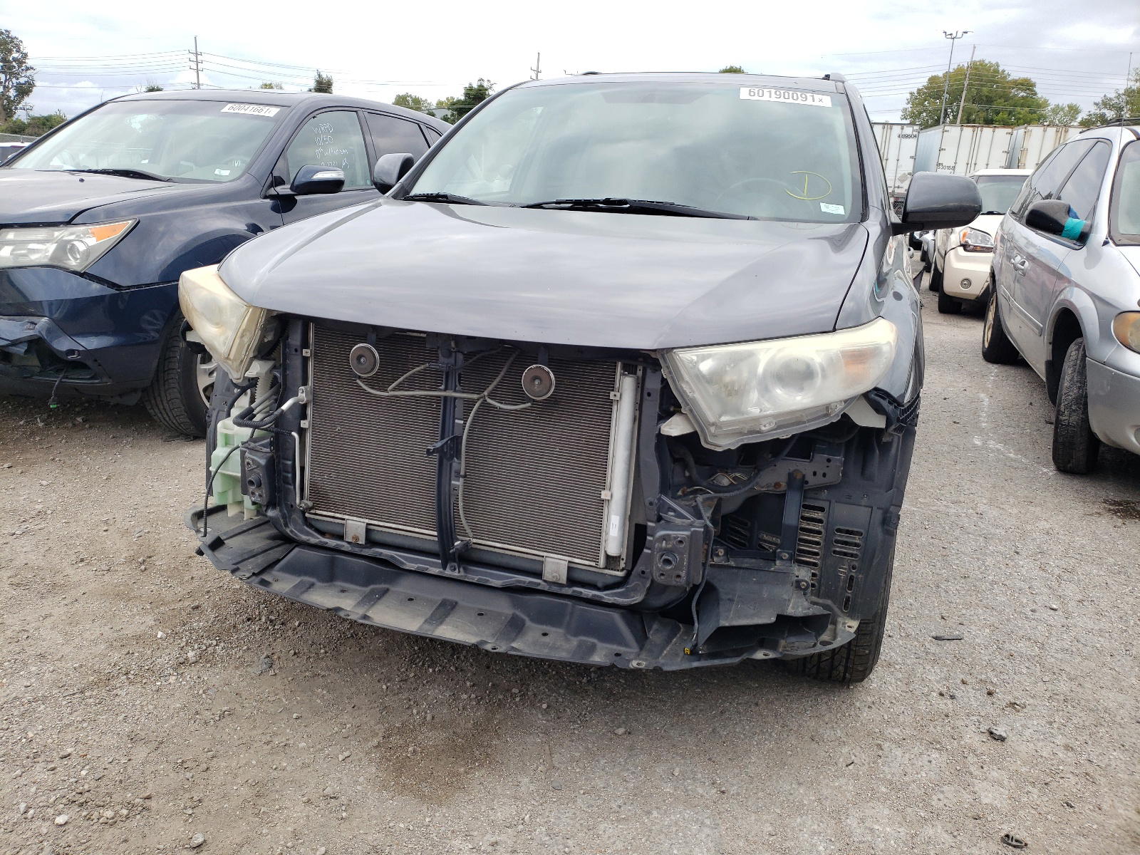 Photo 9 from auction – 2011 TOYOTA HIGHLANDER with VIN 5TDBK3EH9BS043433