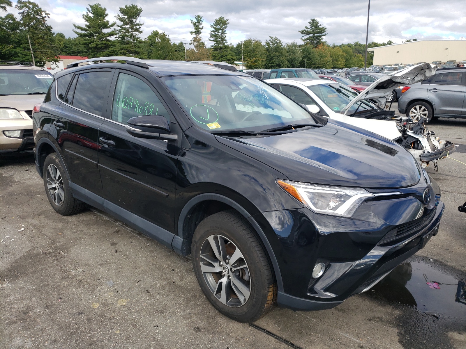 Photo 1 from auction – 2018 TOYOTA RAV4 ADVEN with VIN 2T3RFREV4JW827060