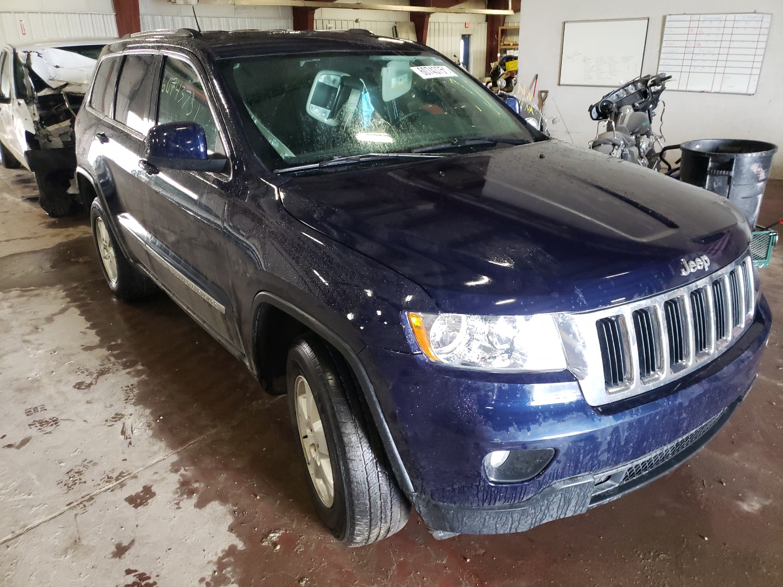 Photo 1 from auction – 2013 JEEP GRAND CHER with VIN 1C4RJFAG7DC625874