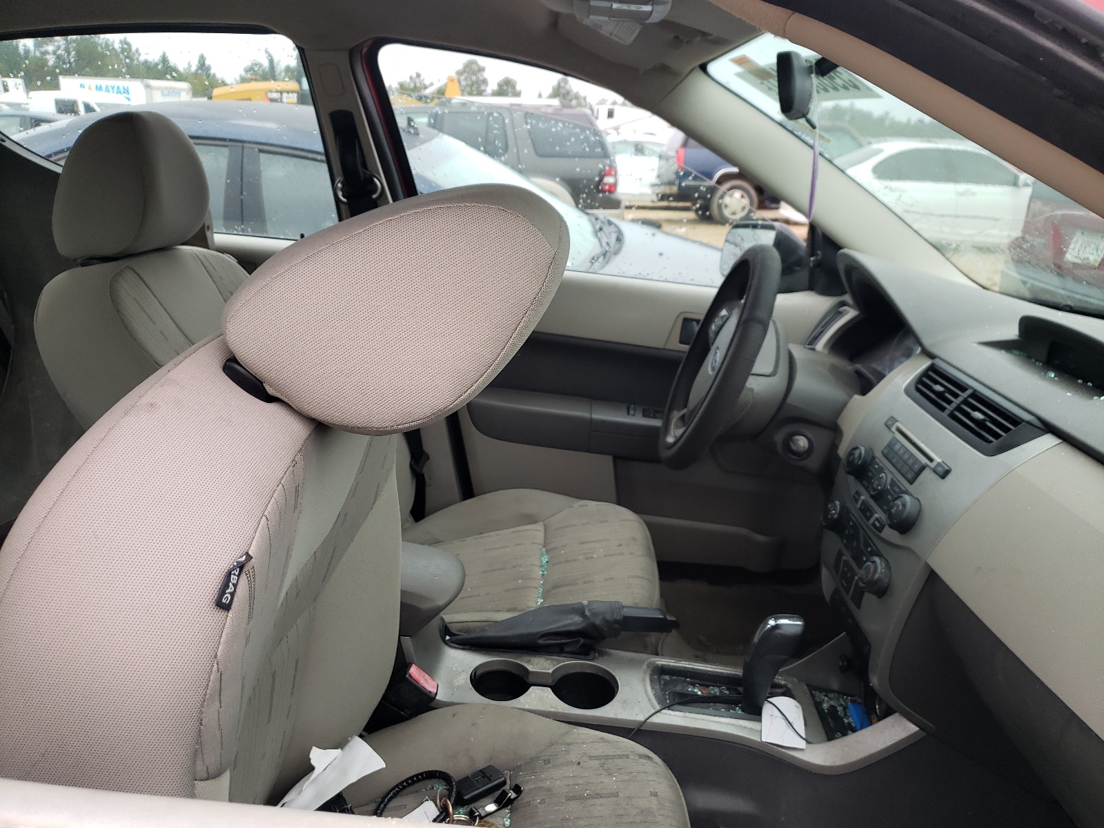 Photo 18 from auction – 2009 FORD FOCUS SE with VIN 1FAHP35N79W270301