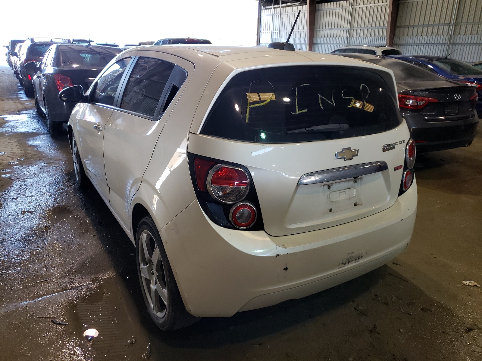 Photo 3 from auction – 2015 CHEVROLET SONIC LTZ with VIN 1G1JE6SB4F4202678