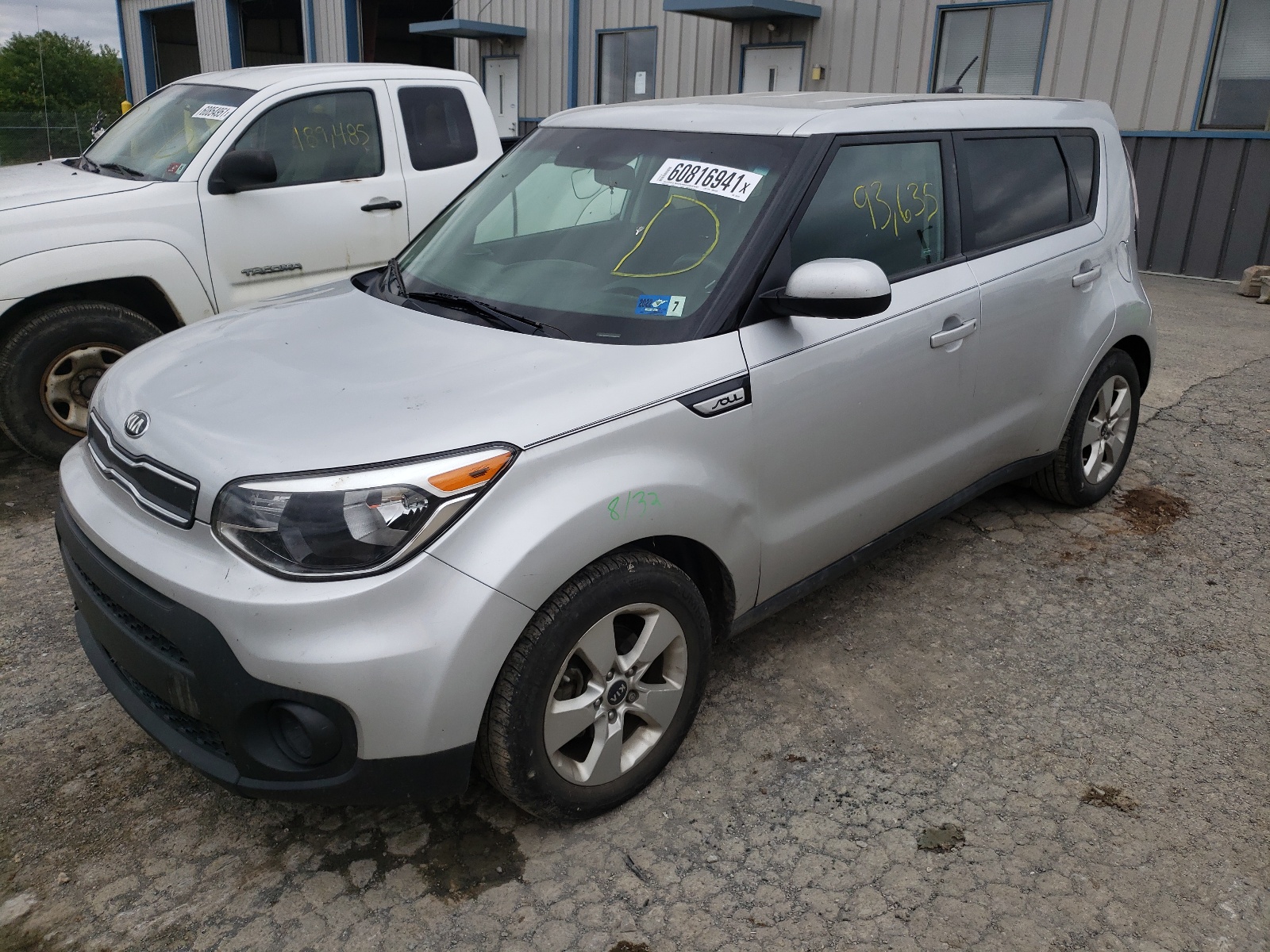 Photo 2 from auction – 2017 KIA SOUL with VIN KNDJN2A27H7456761