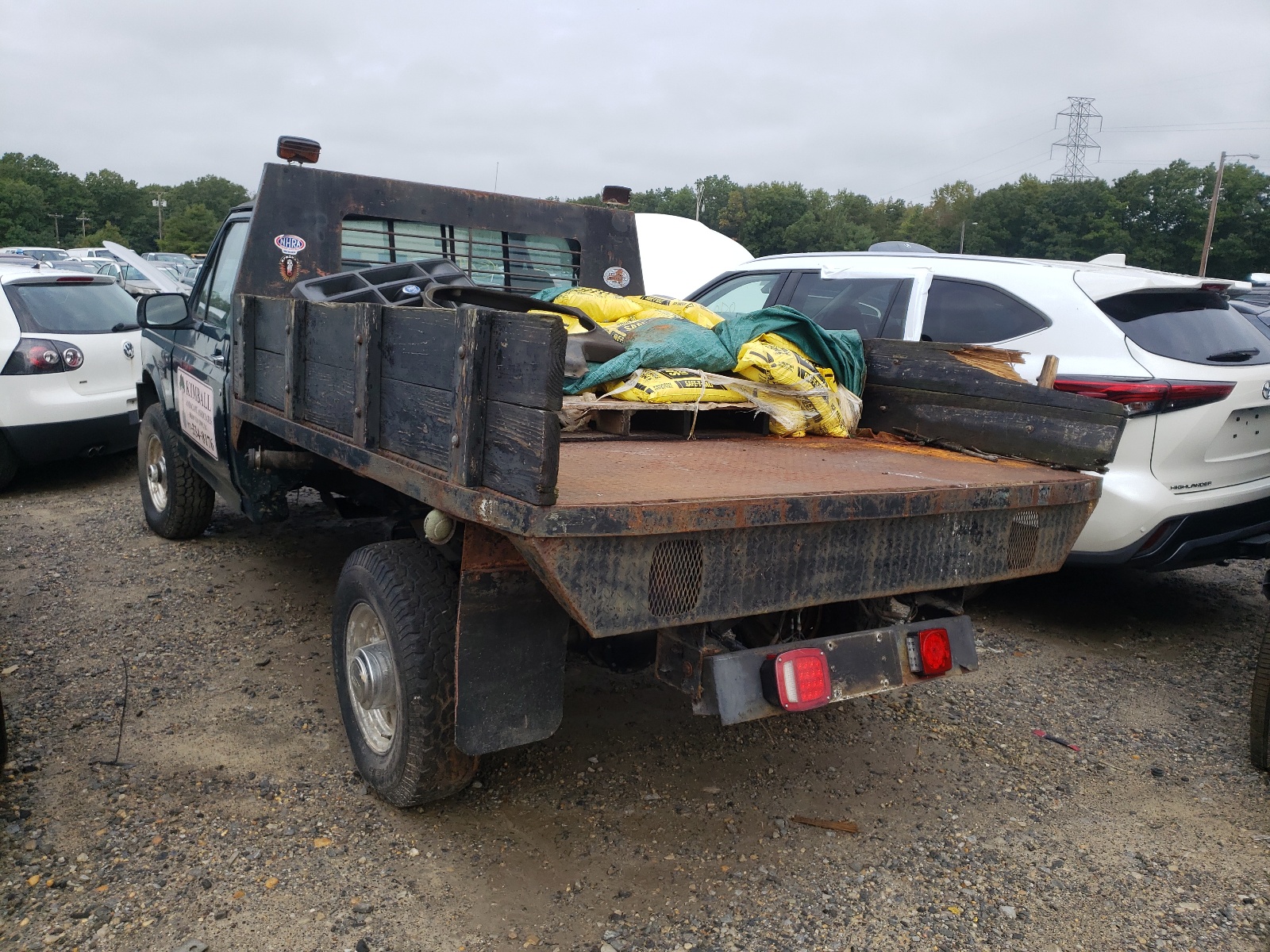 Photo 3 from auction – 1999 FORD F350 SUPER with VIN 2FDHF38M2PCB07026