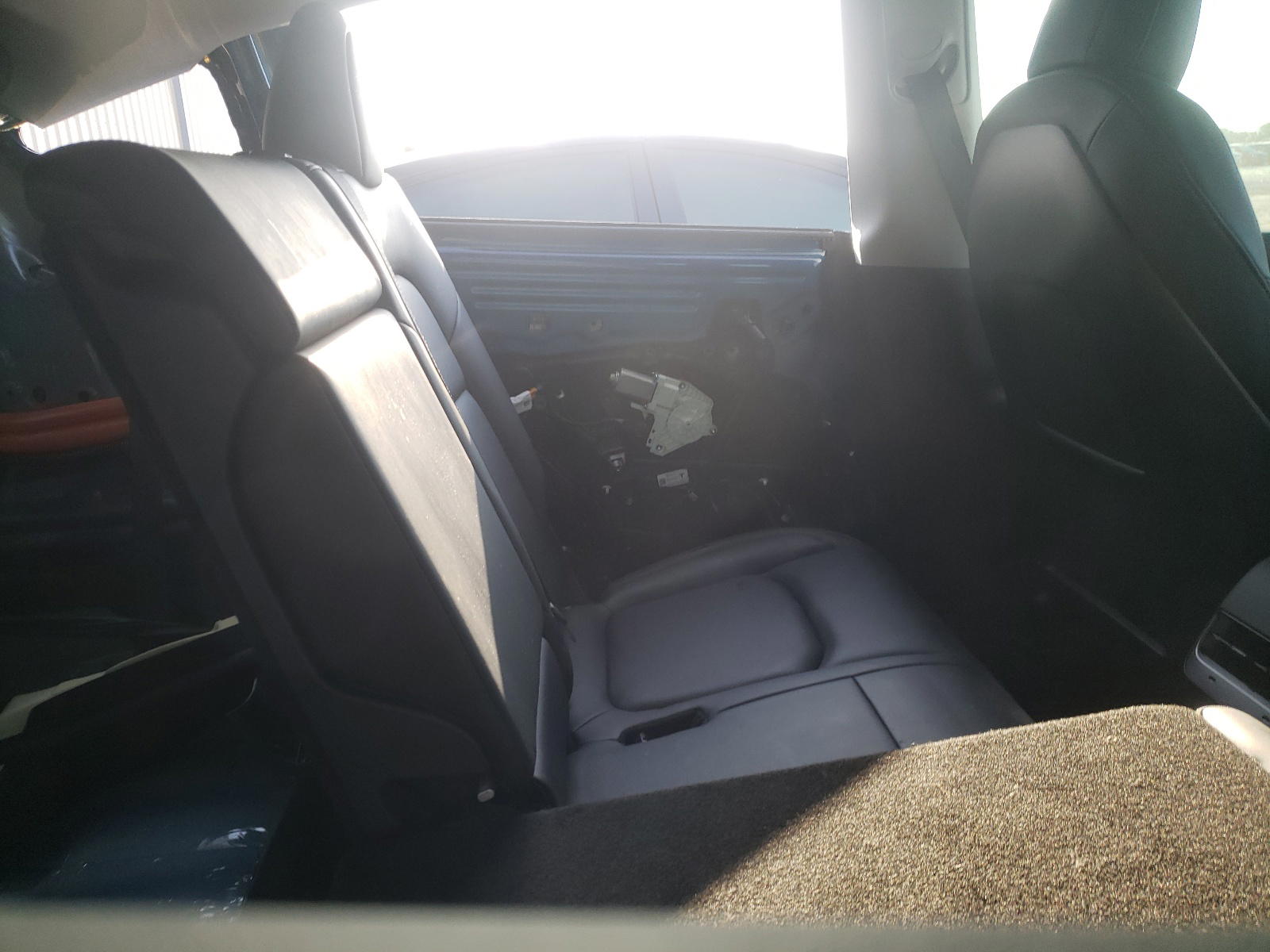 Photo 6 from auction – 2021 TESLA MODEL Y with VIN 5YJYGAEEXMF149094