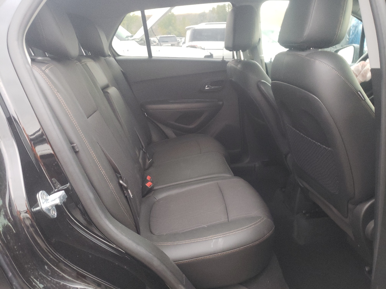Photo 6 from auction – 2020 CHEVROLET TRAX 1LT with VIN KL7CJLSB7LB017927