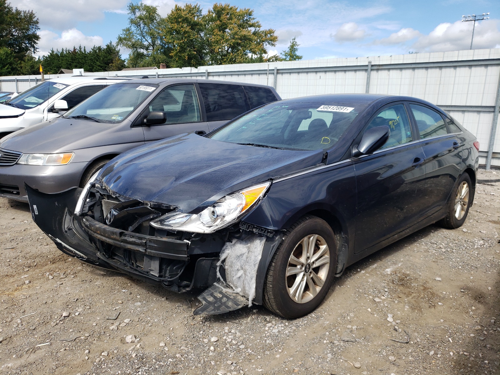Photo 2 from auction – 2013 HYUNDAI SONATA GLS with VIN 5NPEB4AC2DH803465