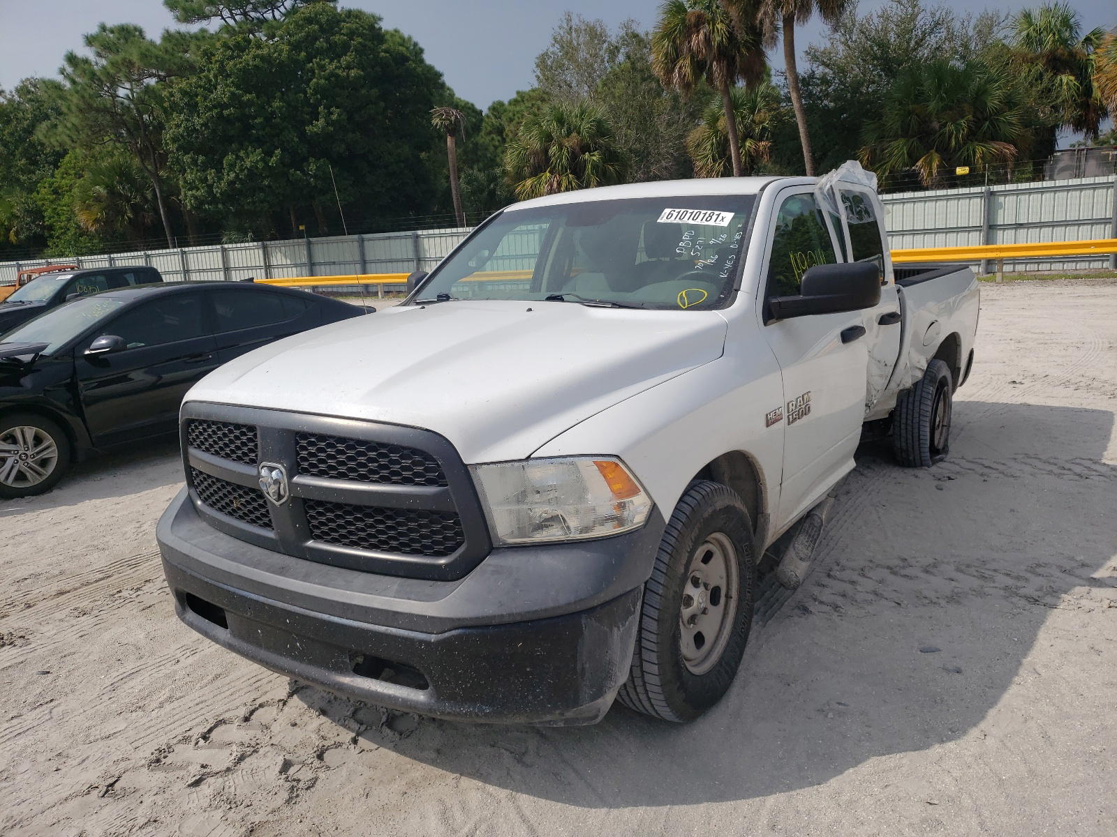 Photo 2 from auction – 2013 RAM 1500 ST with VIN 1C6RR6FT0DS617580