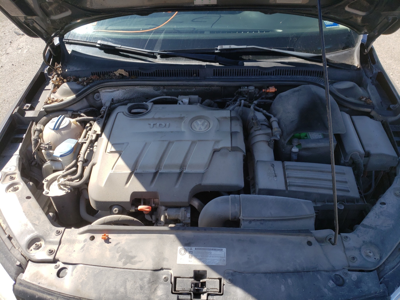 Photo 7 from auction – 2012 VOLKSWAGEN JETTA TDI with VIN 3VWLL7AJ5CM394243