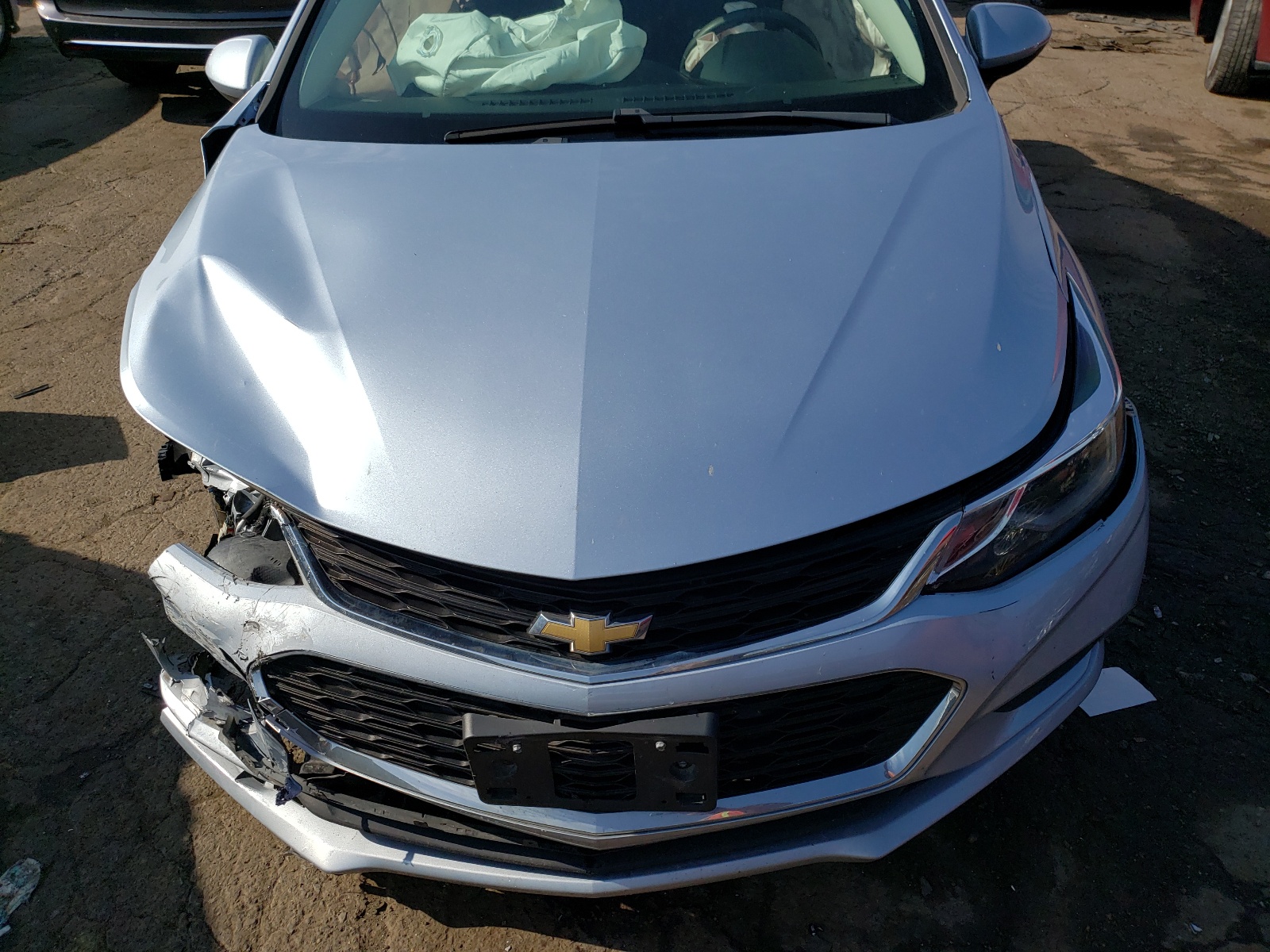 Photo 7 from auction – 2017 CHEVROLET CRUZE with VIN 1G1BE5SM2H7279065