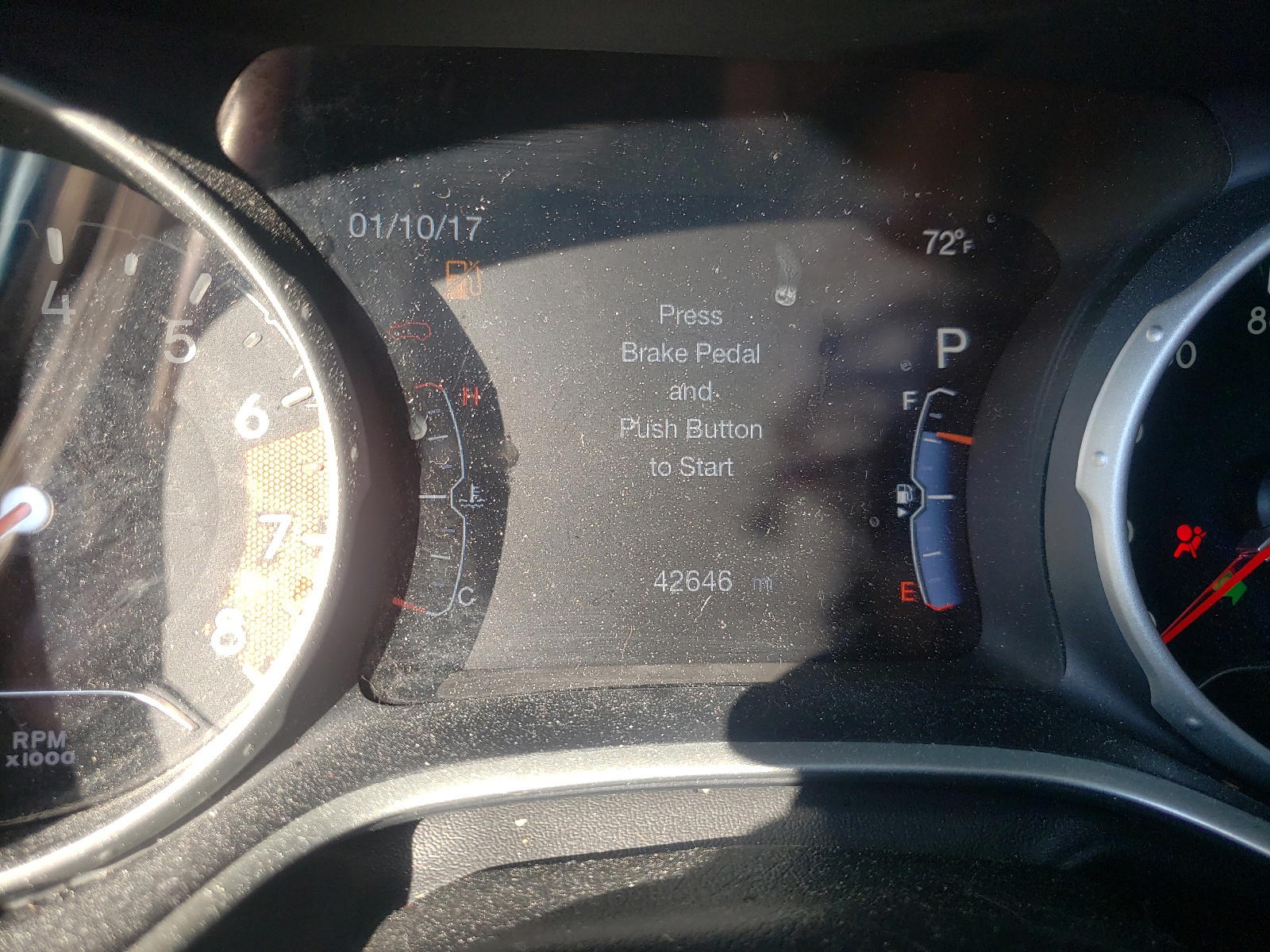 Photo 8 from auction – 2018 JEEP COMPASS LA with VIN 3C4NJCBB2JT182050