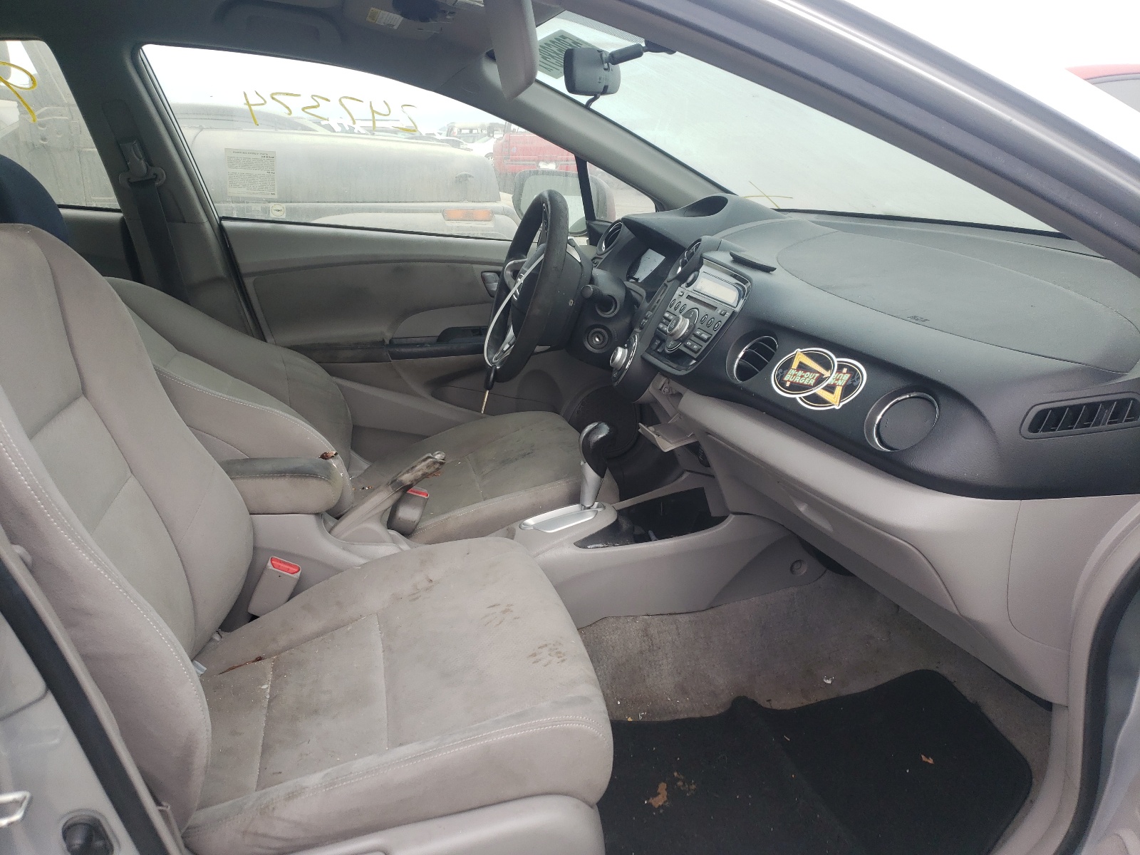 Photo 5 from auction – 2012 HONDA INSIGHT LX with VIN JHMZE2H59CS000722