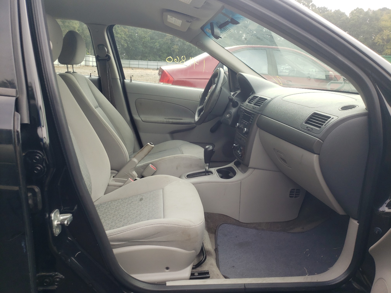 Photo 5 from auction – 2006 CHEVROLET COBALT LS with VIN 1G1AK55F267781024