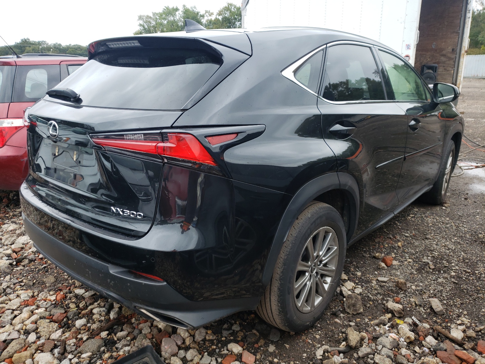 Photo 4 from auction – 2019 LEXUS NX 300 BAS with VIN JTJBARBZ5K2189139
