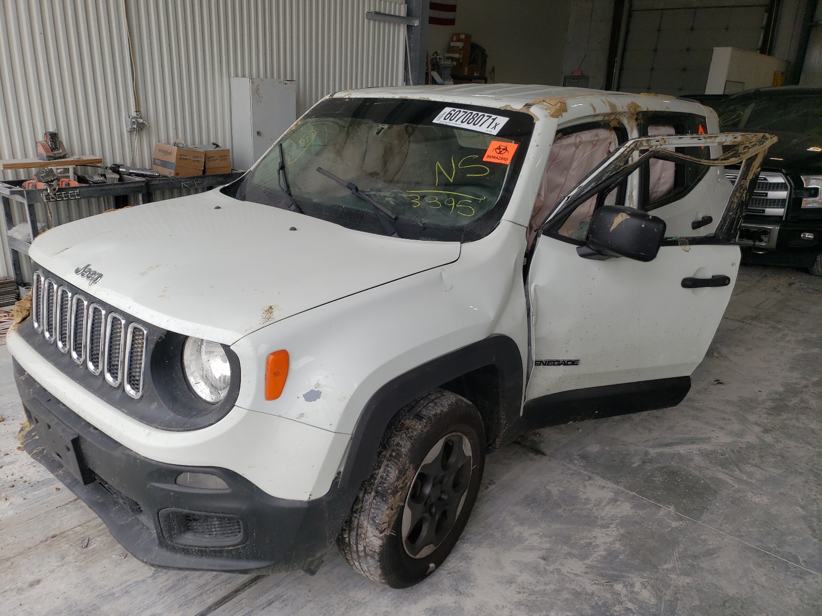 Photo 2 from auction – 2015 JEEP RENEGADE S with VIN ZACCJBAT0FPB23895