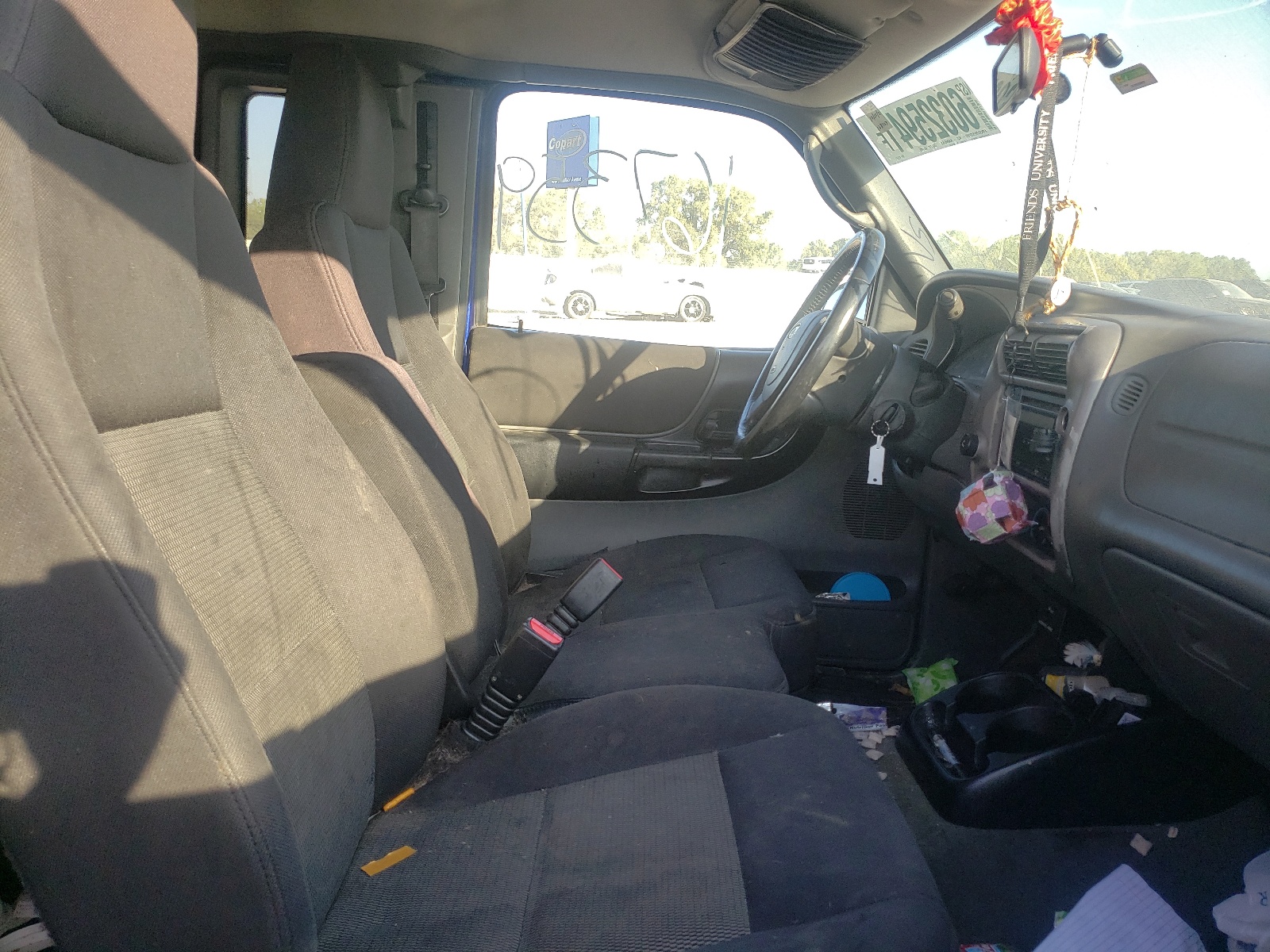 Photo 5 from auction – 2004 FORD RANGER SUP with VIN 1FTYR44U34PA25551