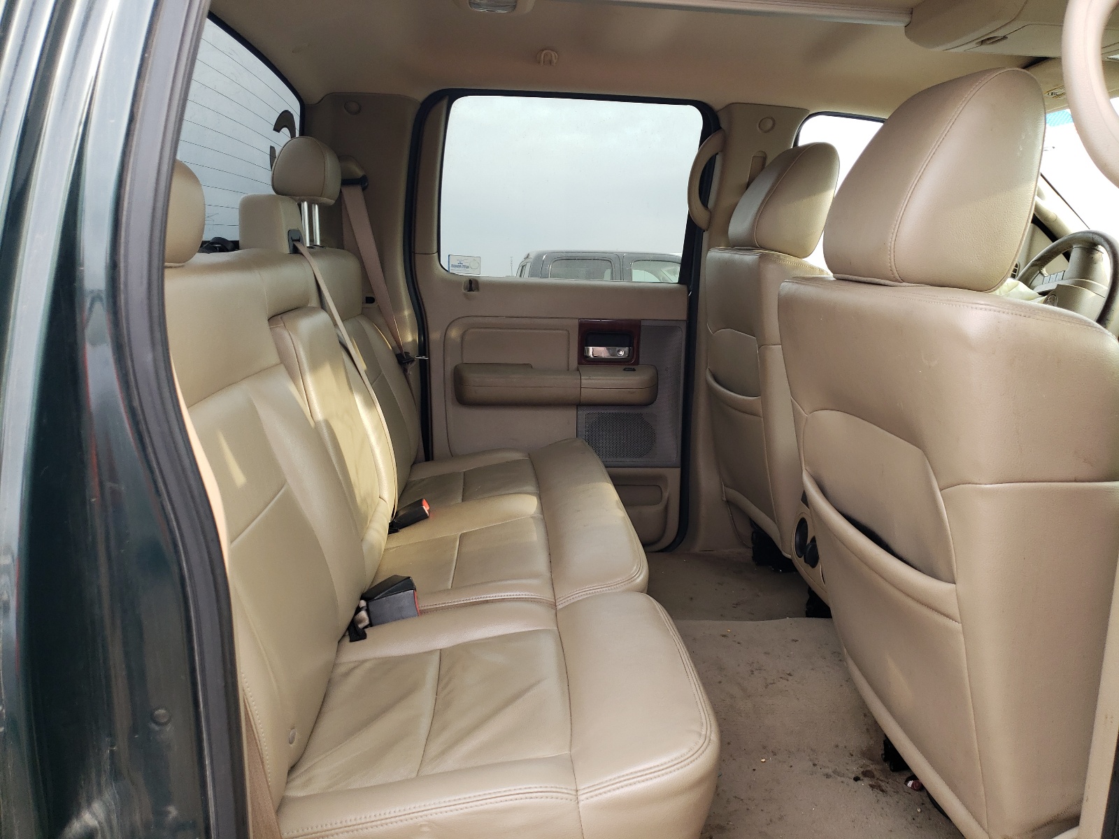 Photo 6 from auction – 2005 FORD F150 SUPER with VIN 1FTPW14555FA65312