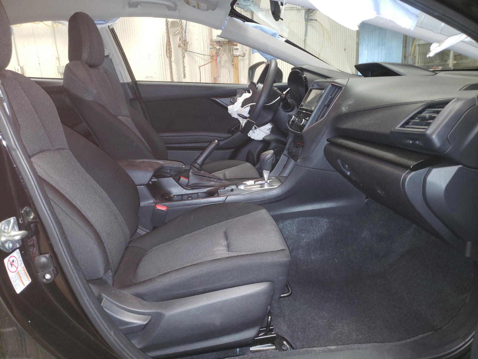 Photo 5 from auction – 2017 SUBARU IMPREZA with VIN 4S3GKAA63H3617811