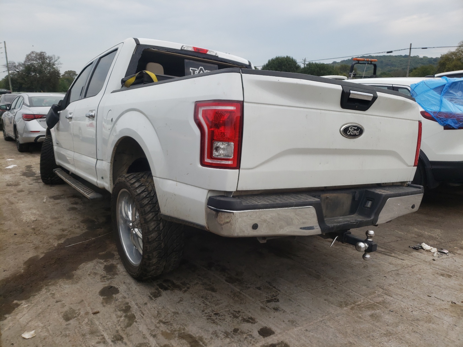 Photo 3 from auction – 2016 FORD F150 SUPER with VIN 1FTEW1CG1GFC16272