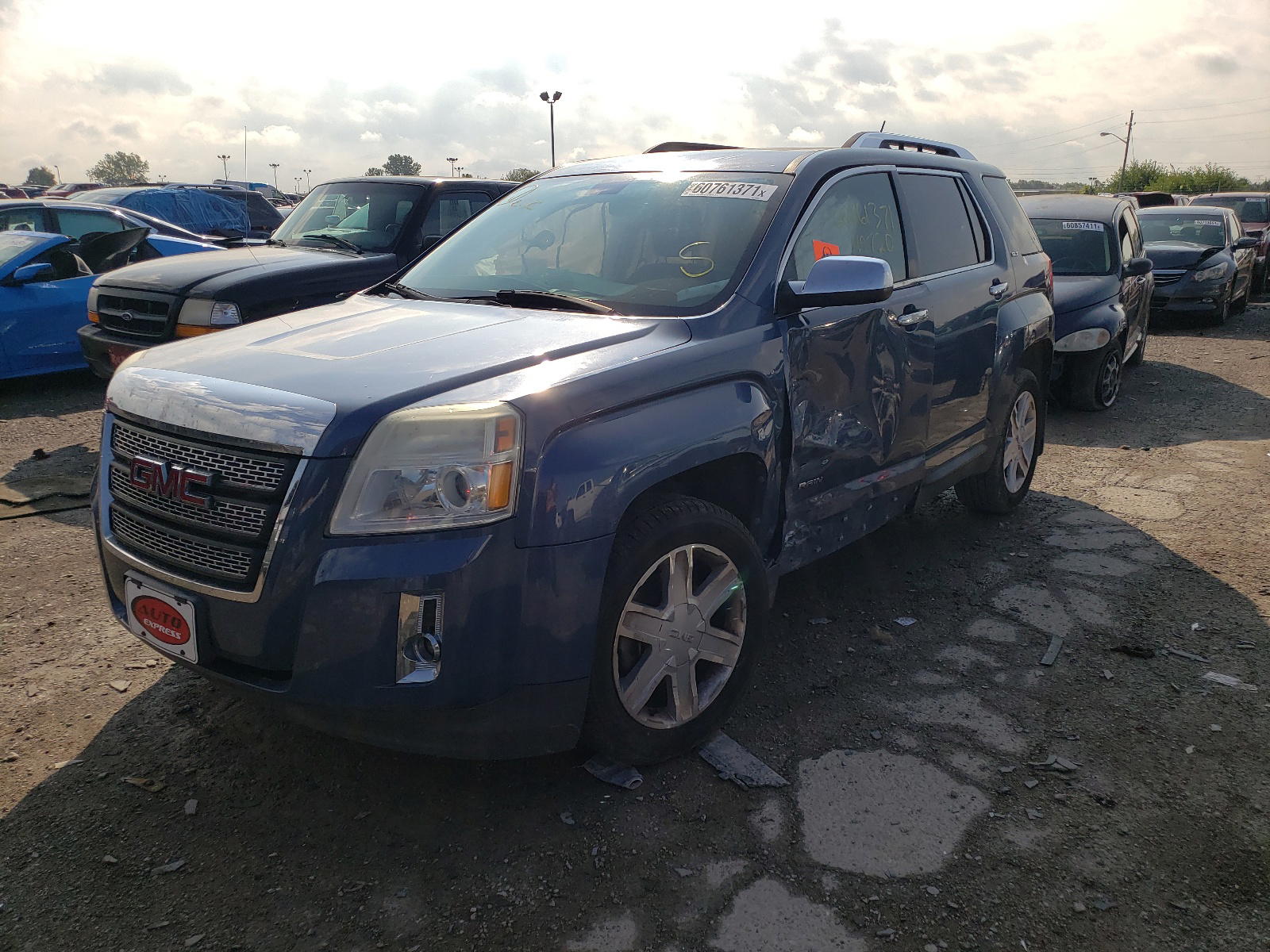 Photo 2 from auction – 2011 GMC TERRAIN SL with VIN 2CTALWEC5B6381196