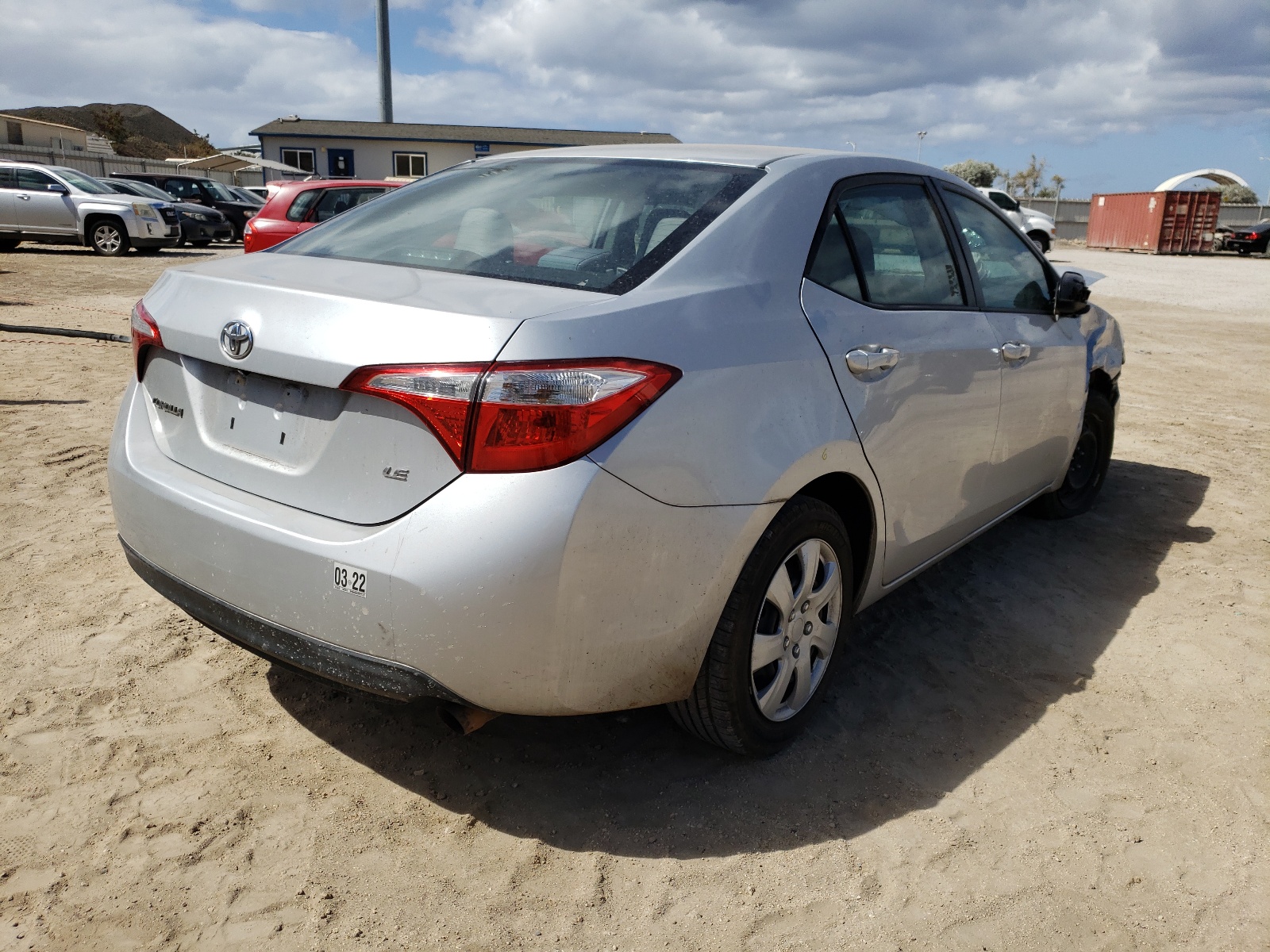 Photo 4 from auction – 2015 TOYOTA COROLLA L with VIN 5YFBURHE1FP275747