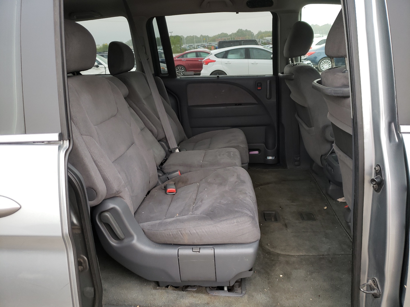 Photo 6 from auction – 2007 HONDA ODYSSEY EX with VIN 5FNRL38447B129748