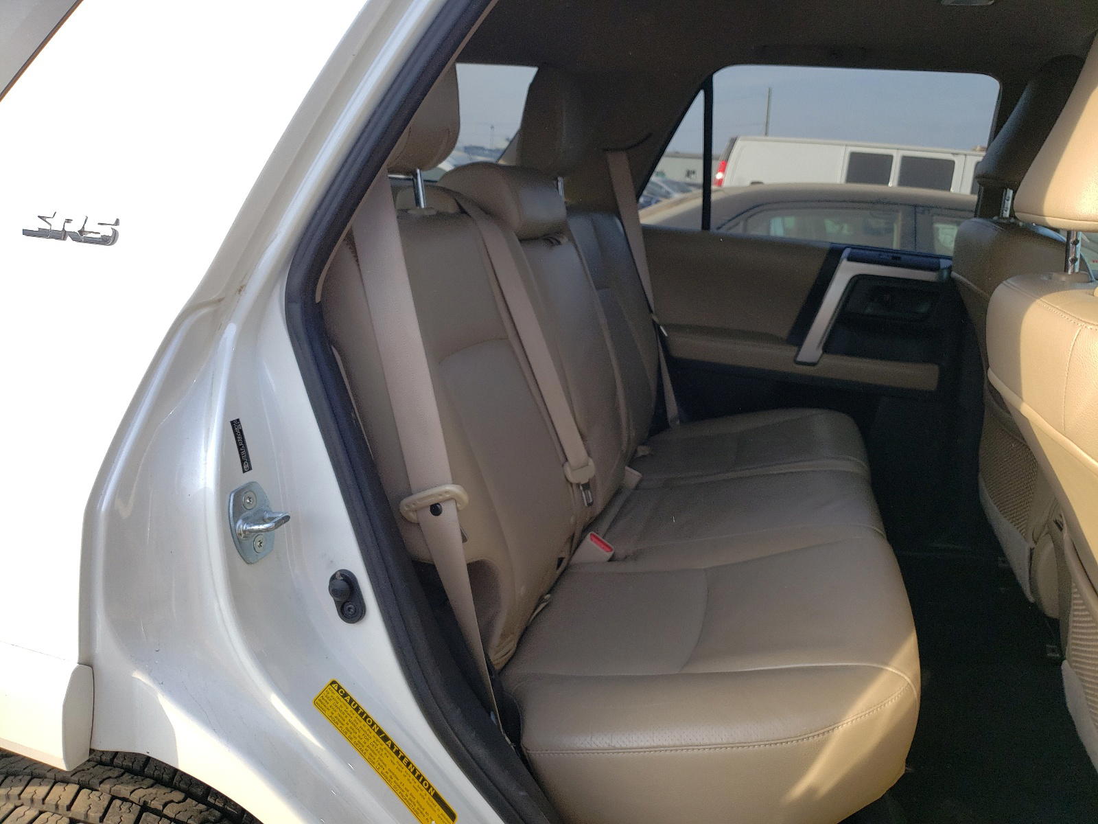 Photo 6 from auction – 2011 TOYOTA 4RUNNER SR with VIN JTEBU5JR7B5048216