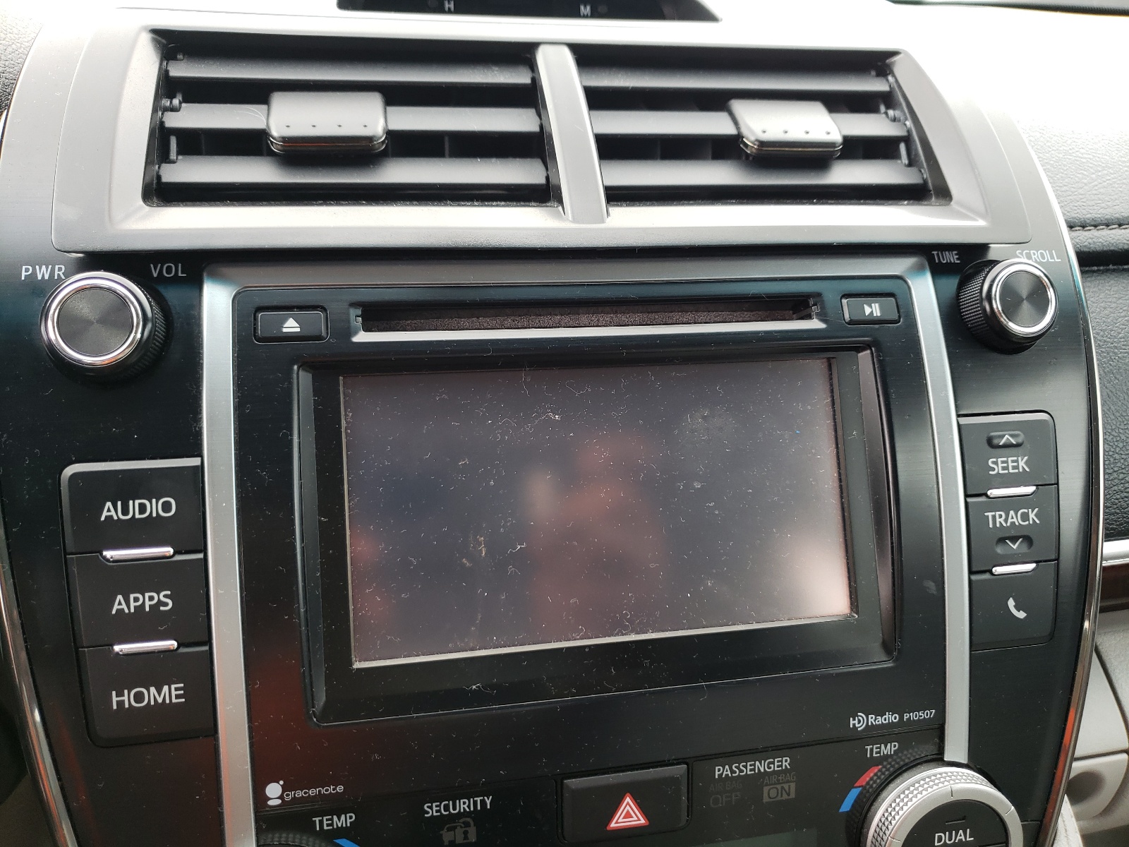 Photo 9 from auction – 2014 TOYOTA CAMRY L with VIN 4T4BF1FK2ER434900