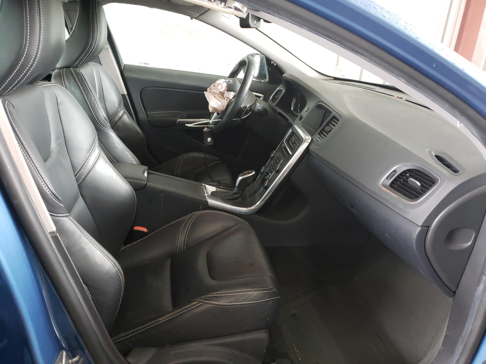 Photo 5 from auction – 2014 VOLVO S60 T5 with VIN YV1612FS4E2286565