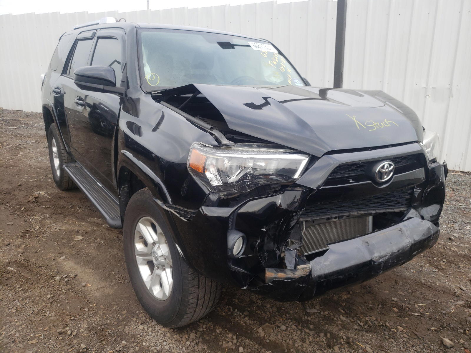 Photo 9 from auction – 2014 TOYOTA 4RUNNER SR with VIN JTEBU5JR1E5201600