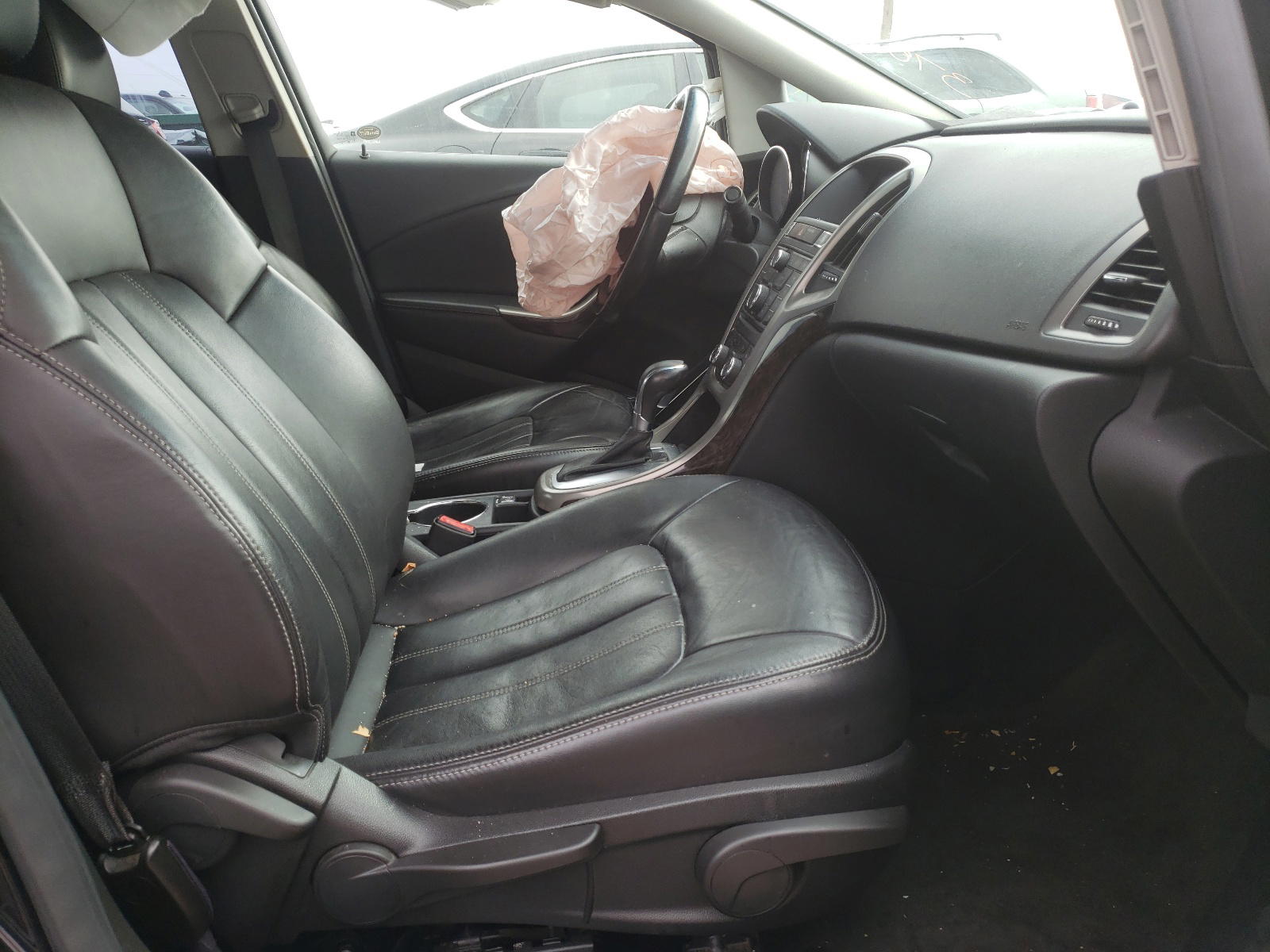Photo 5 from auction – 2012 BUICK VERANO with VIN 1G4PS5SK1C4143701
