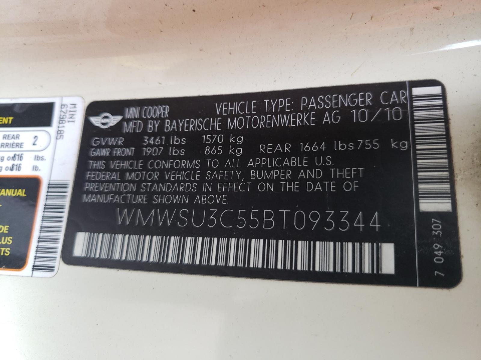 Photo 10 from auction – 2011 MINI COOPER with VIN WMWSU3C55BT093344