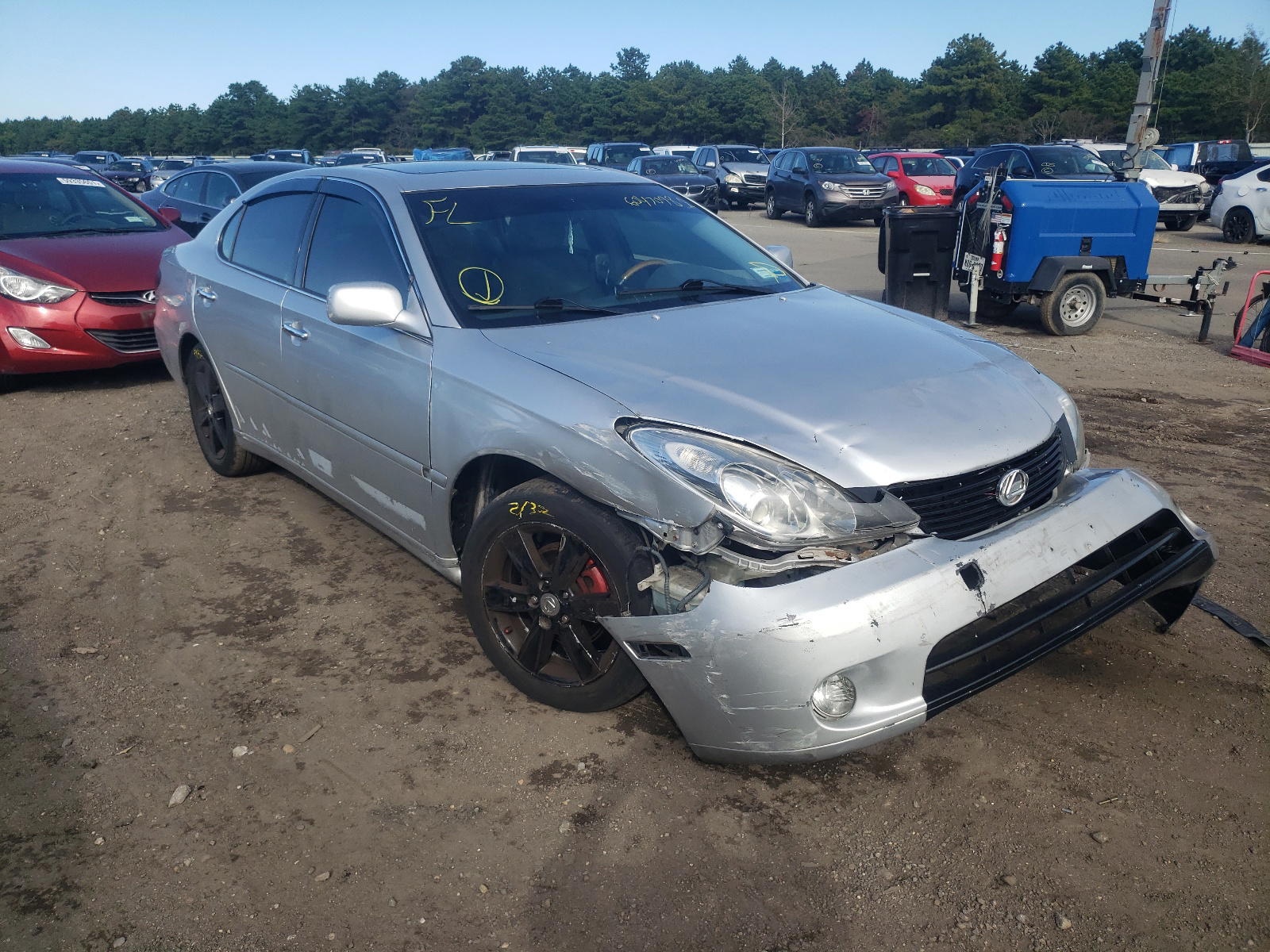 LEXUS ES 330 2005 with VIN JTHBA30G555099489 - Photo from auction