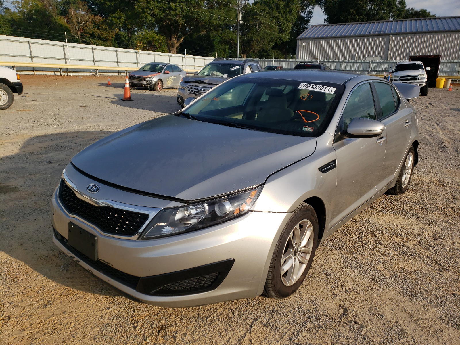 Photo 2 from auction – 2011 KIA OPTIMA LX with VIN KNAGM4A73B5175710