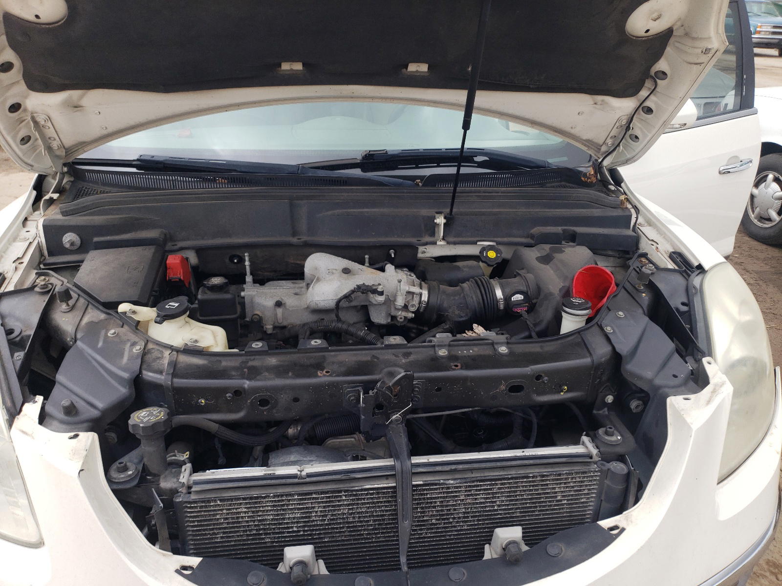 Photo 7 from auction – 2008 BUICK ENCLAVE CX with VIN 5GAEV237X8J168182