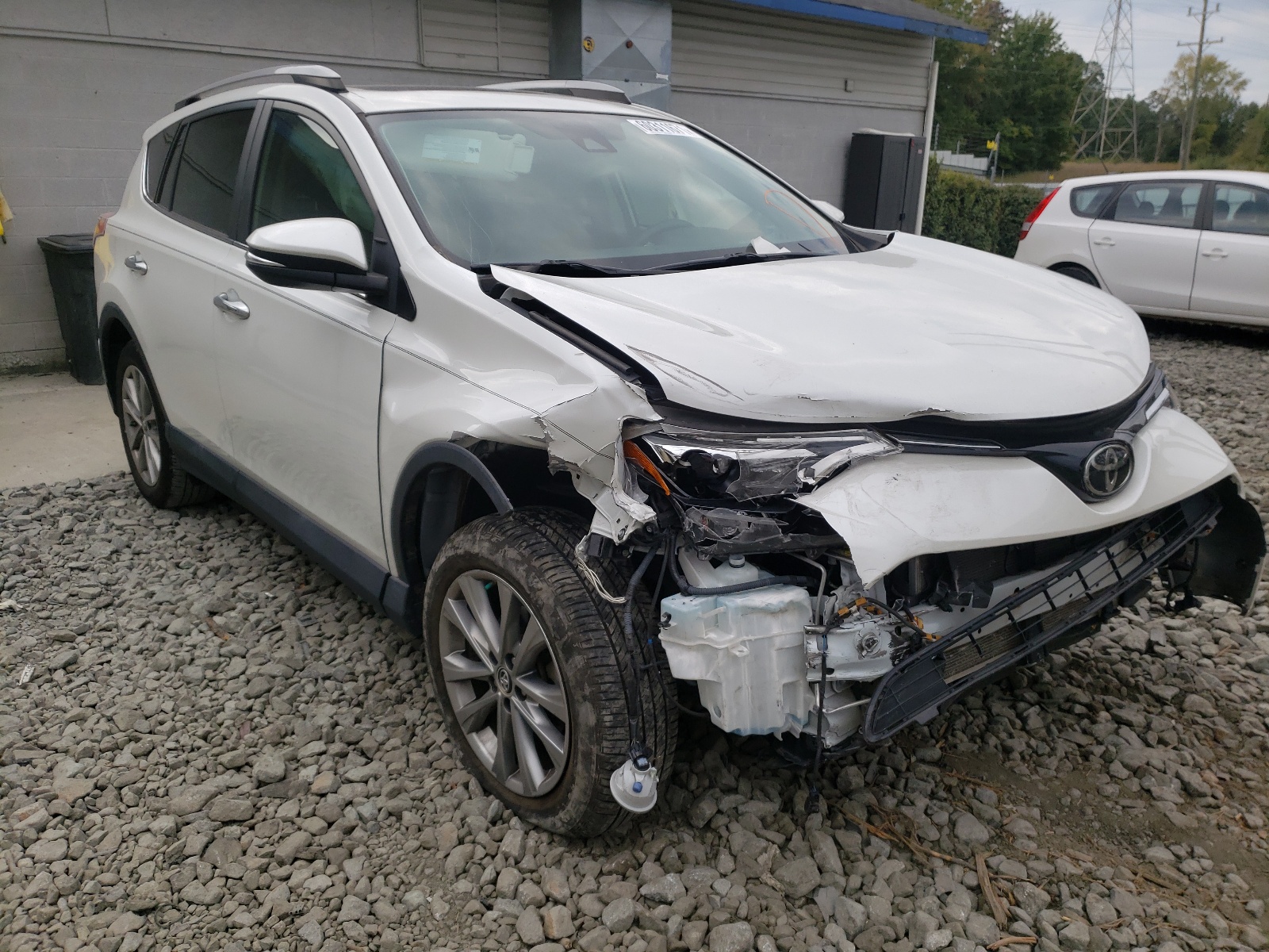 TOYOTA RAV4 LIMIT 2017 with VIN 2T3YFREV9HW325926 - Photo from auction