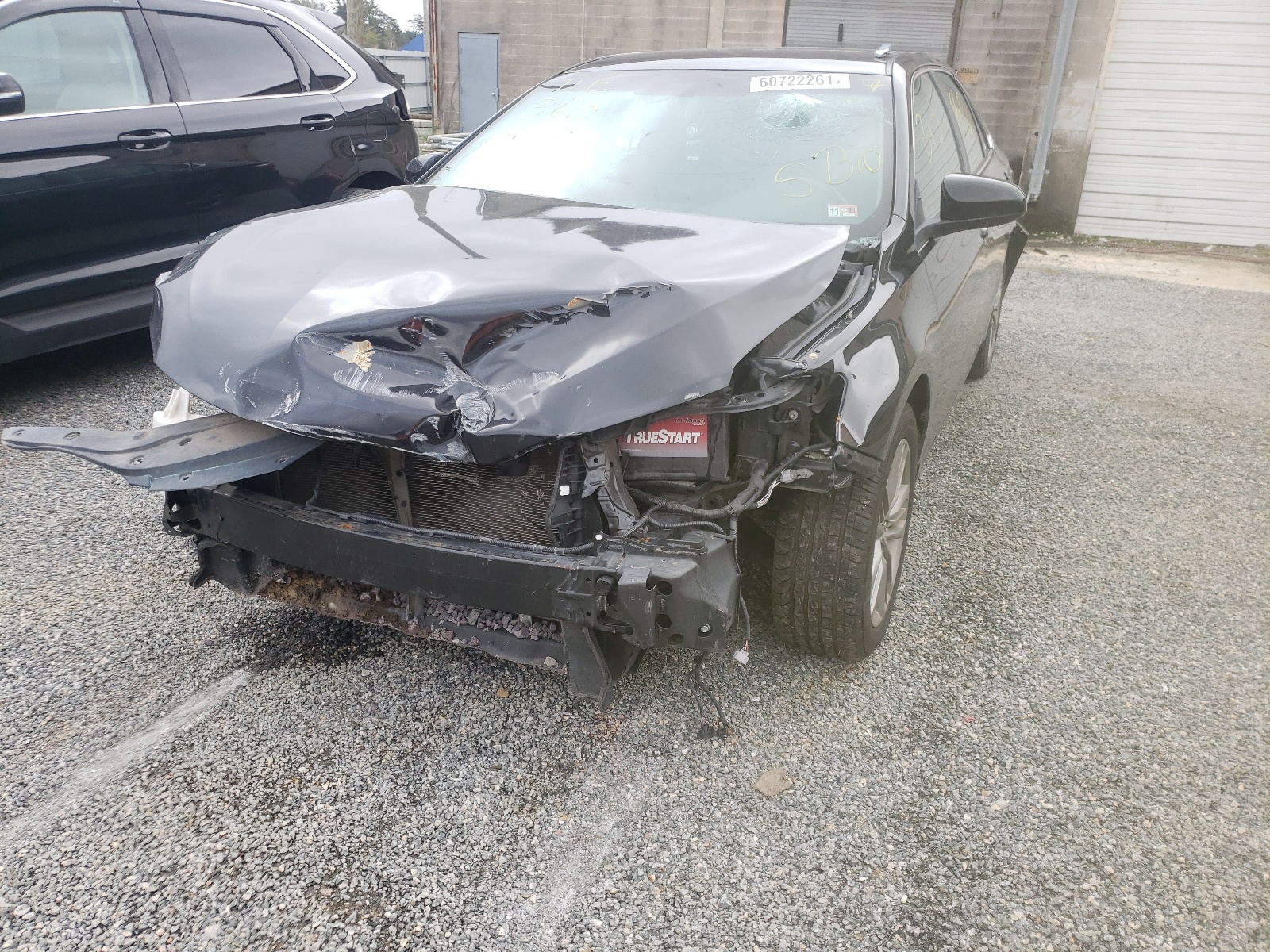 Photo 2 from auction – 2016 TOYOTA CAMRY LE with VIN 4T1BF1FK9GU262586